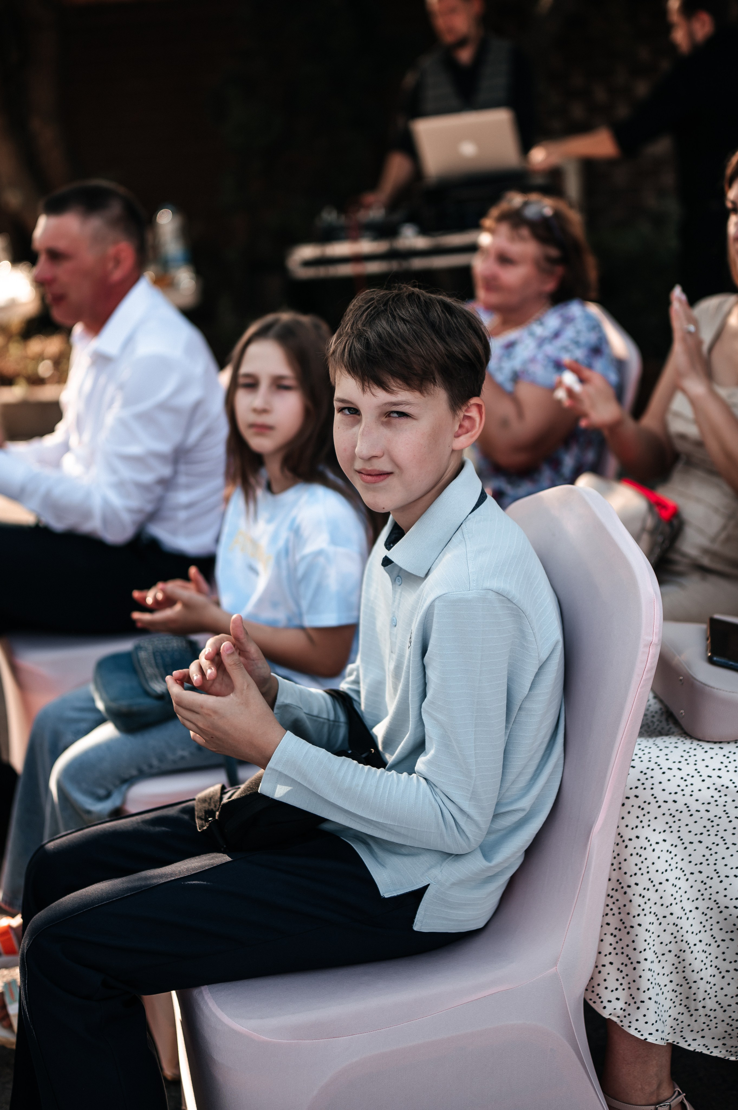 Даниил и Валерия. Черная утка. Полный день. Фотограф Екатерина Бочарникова