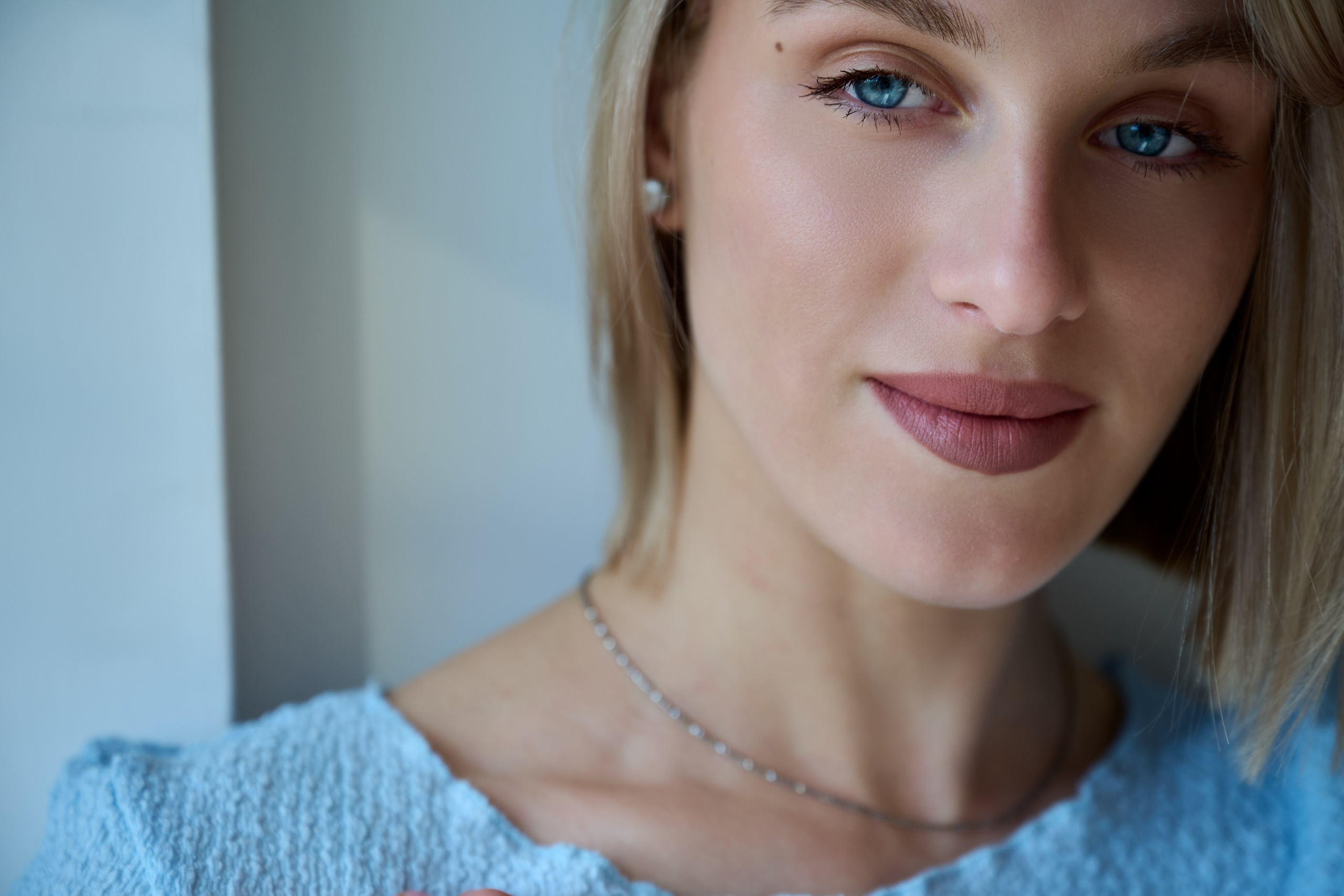 Алина — Тихая съемка. Тихая женская фотография — съёмка без ролей и позирования, где важнее состояние, чем образ