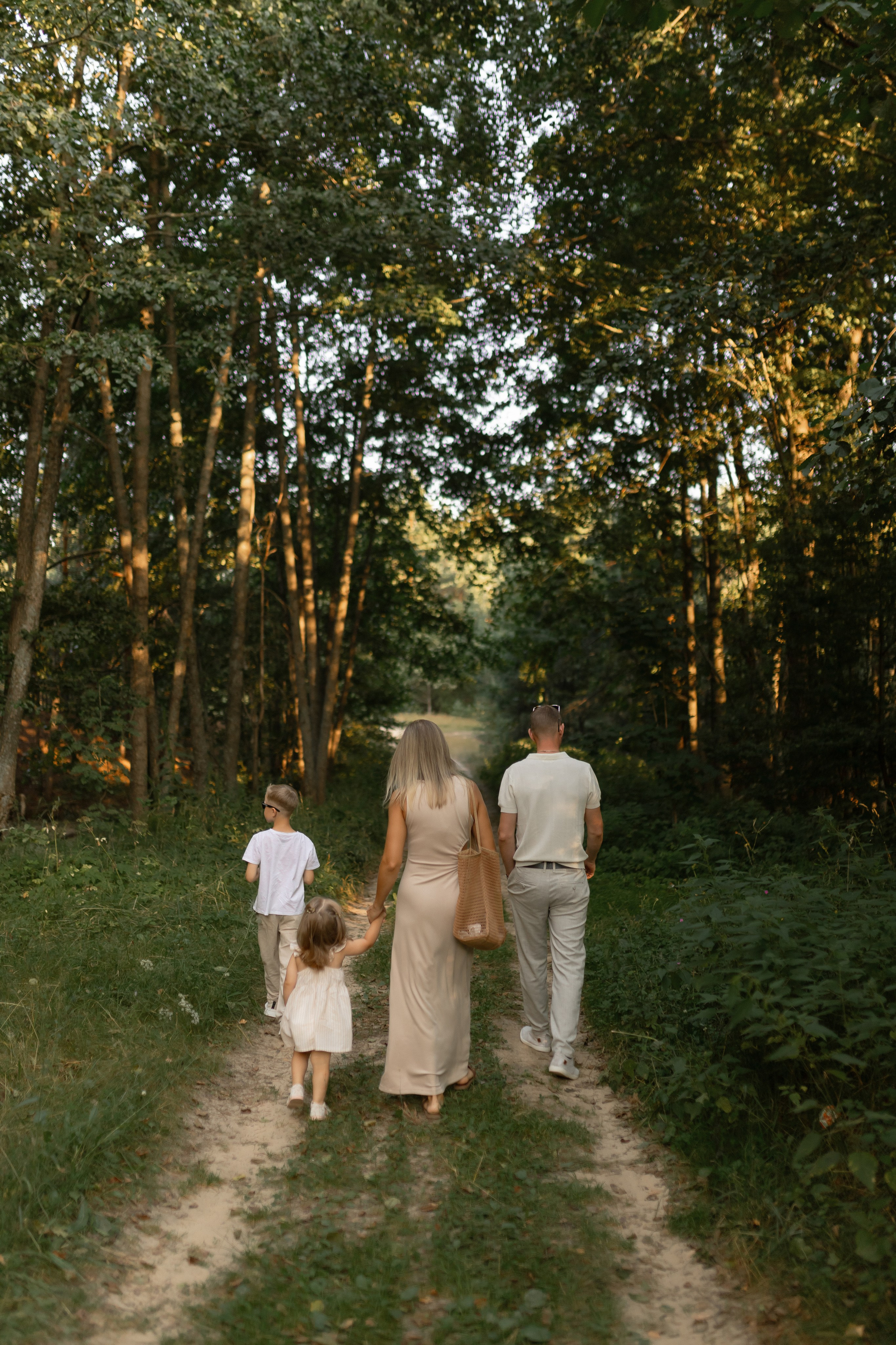 Алексей, Мария, Ваня и Варя. Фотограф Татьяна Семенова