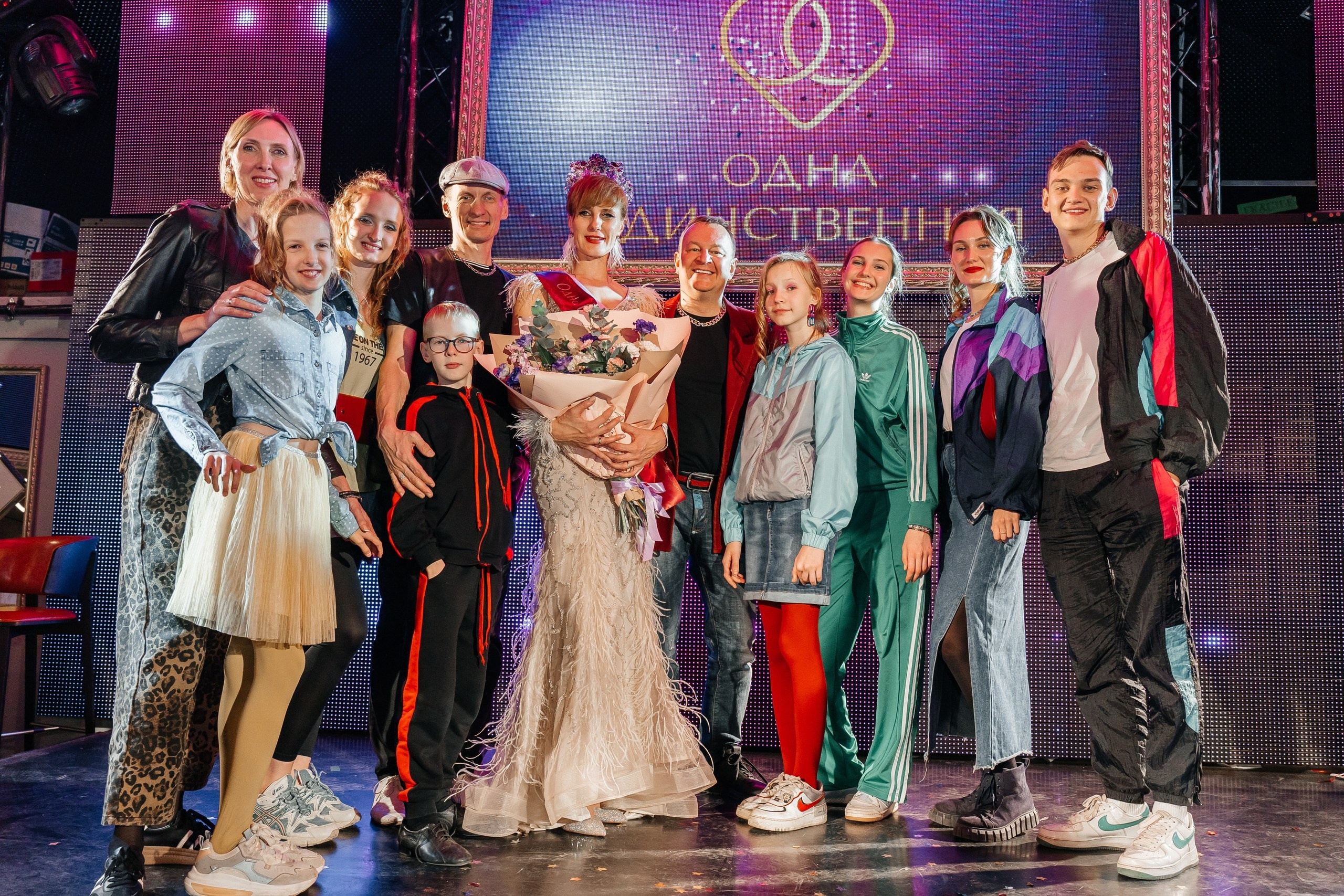 Одна единственная. Для тех, кто не ждёт удачи, а создаёт её. Каждая фотосессия — это твой момент, твой стиль, твой успех. 📸