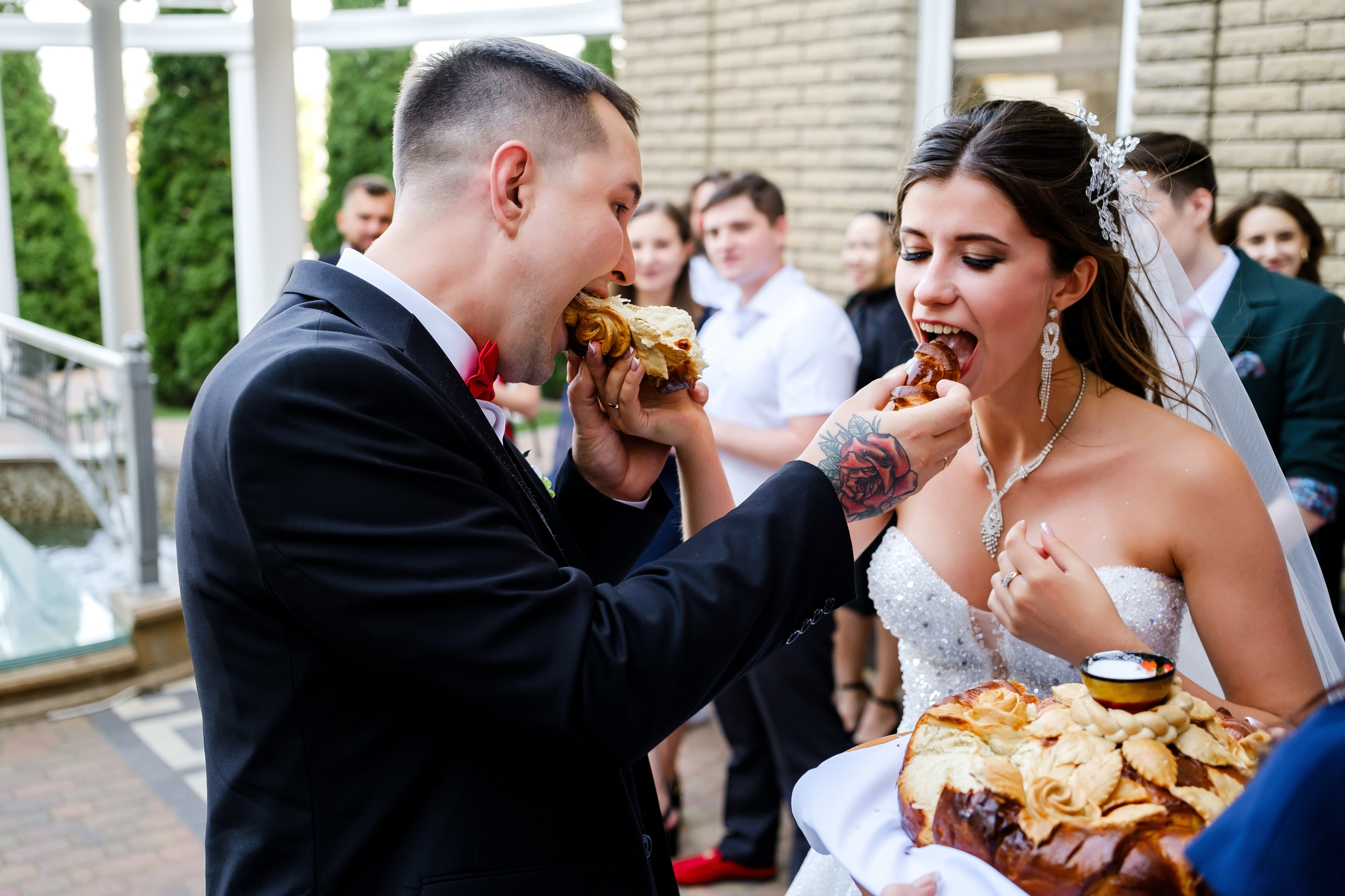 Михаил и Юлия. Свадебный фотограф | репортаж | праздники | крещение