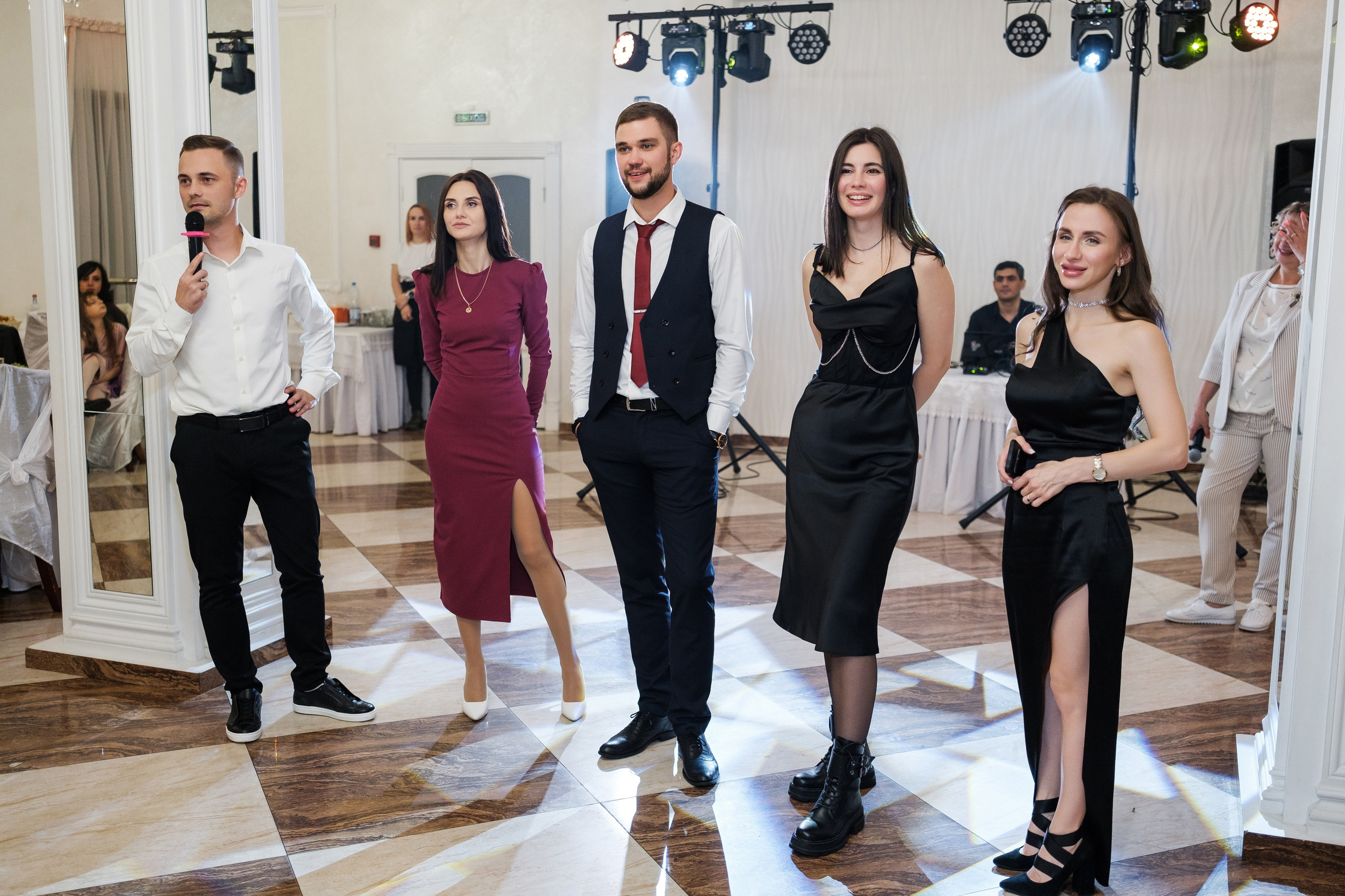 Александр и Лариса. Свадебный фотограф | репортаж | праздники | крещение