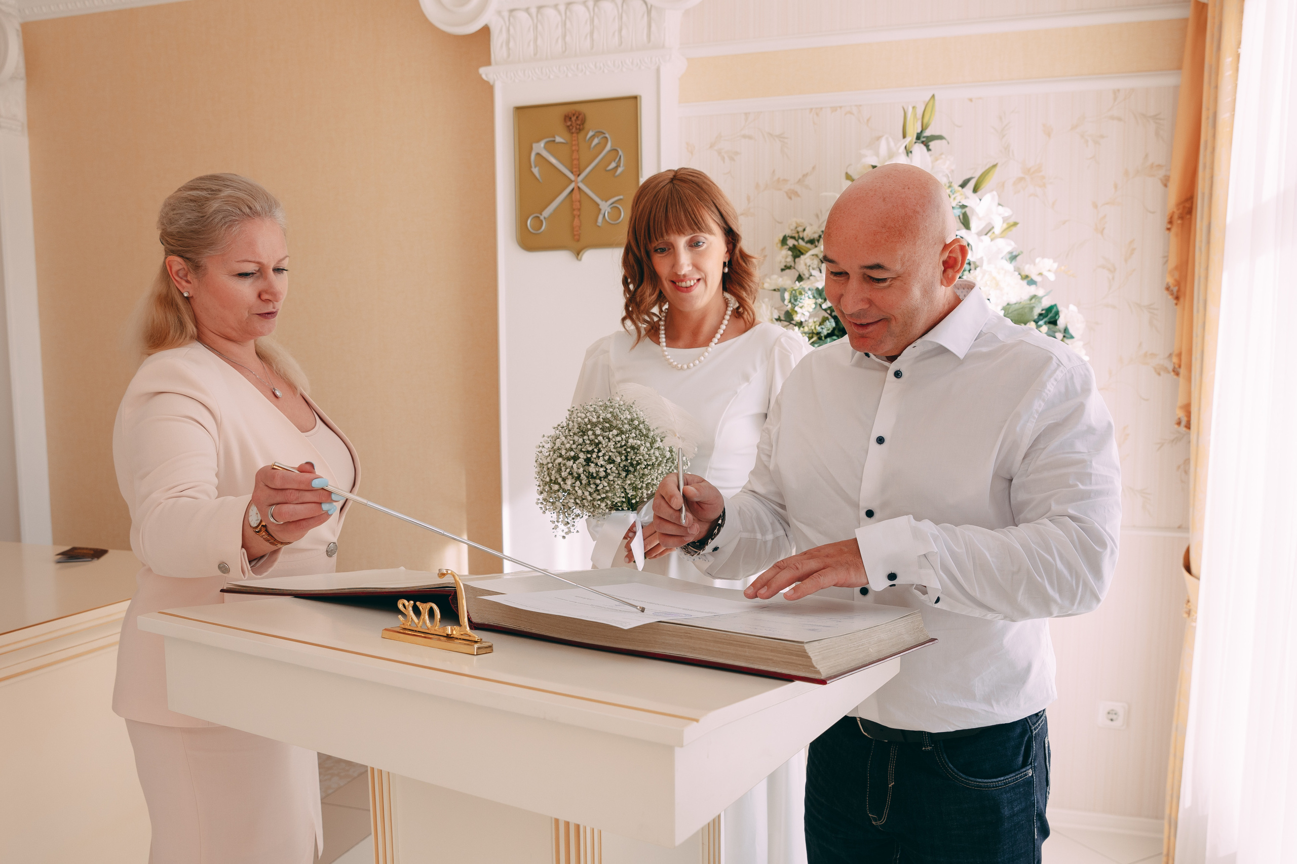 Саша и Аня, Сестрорецкий ЗАГС. Семейный фотограф в Санкт-Петербурге Алиса Мохова