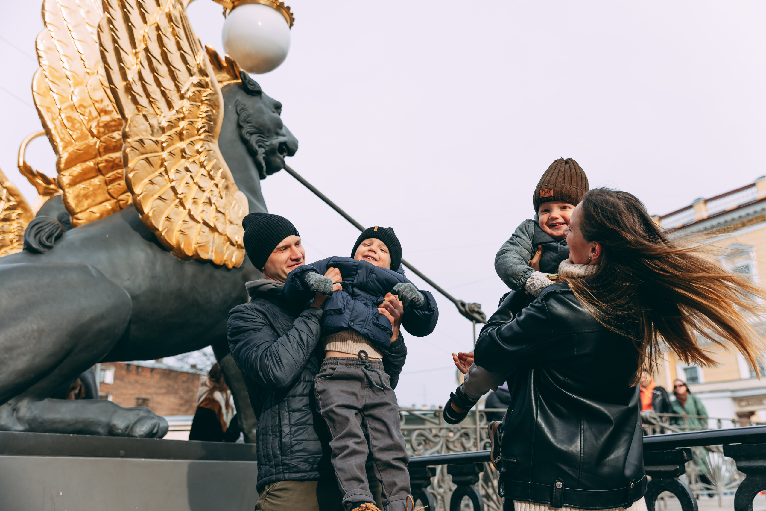 Катя и мальчики, Грифоны. Семейный фотограф в Санкт-Петербурге Алиса Мохова