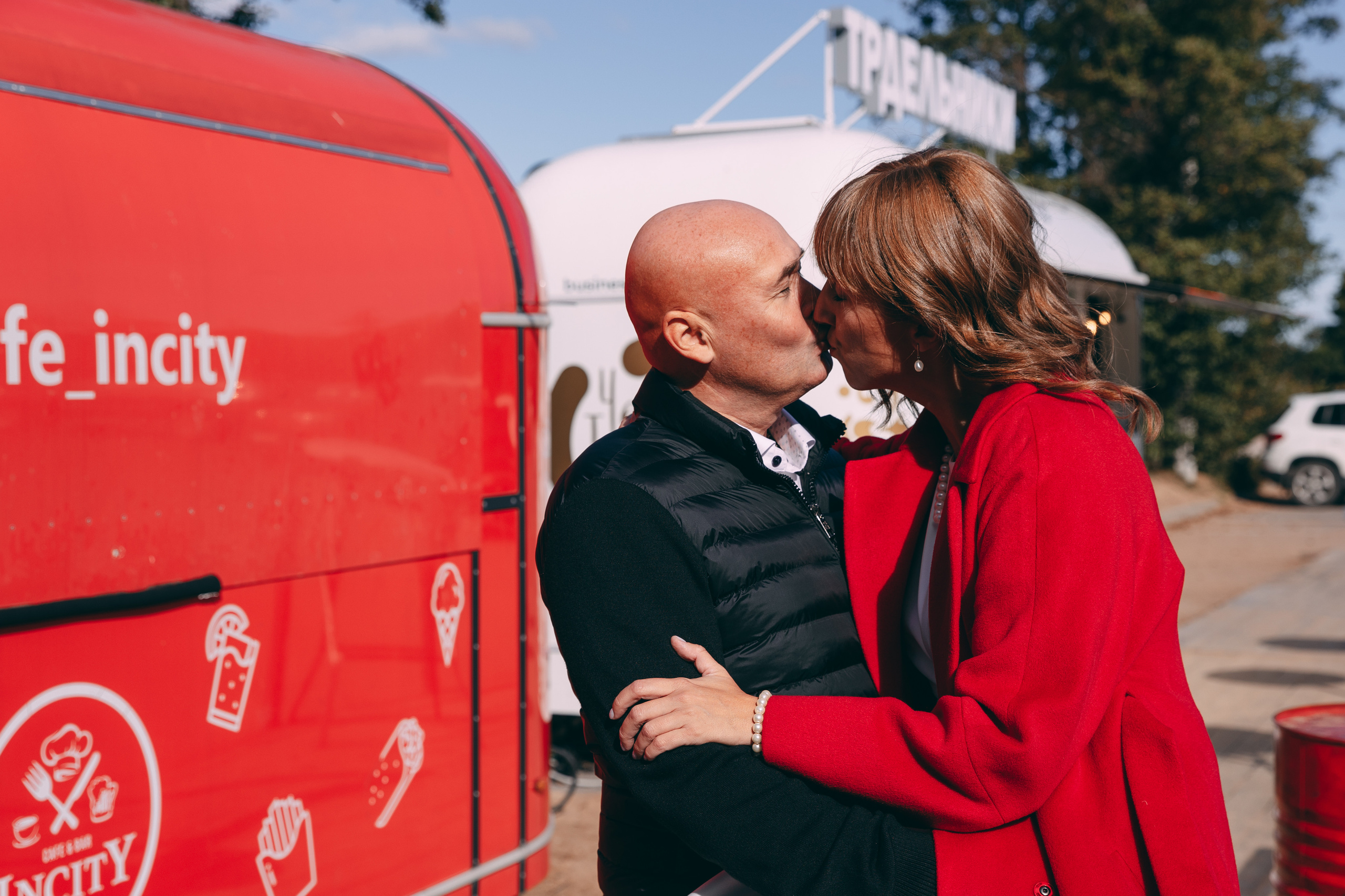Саша и Аня, Сестрорецкий ЗАГС. Семейный фотограф в Санкт-Петербурге Алиса Мохова
