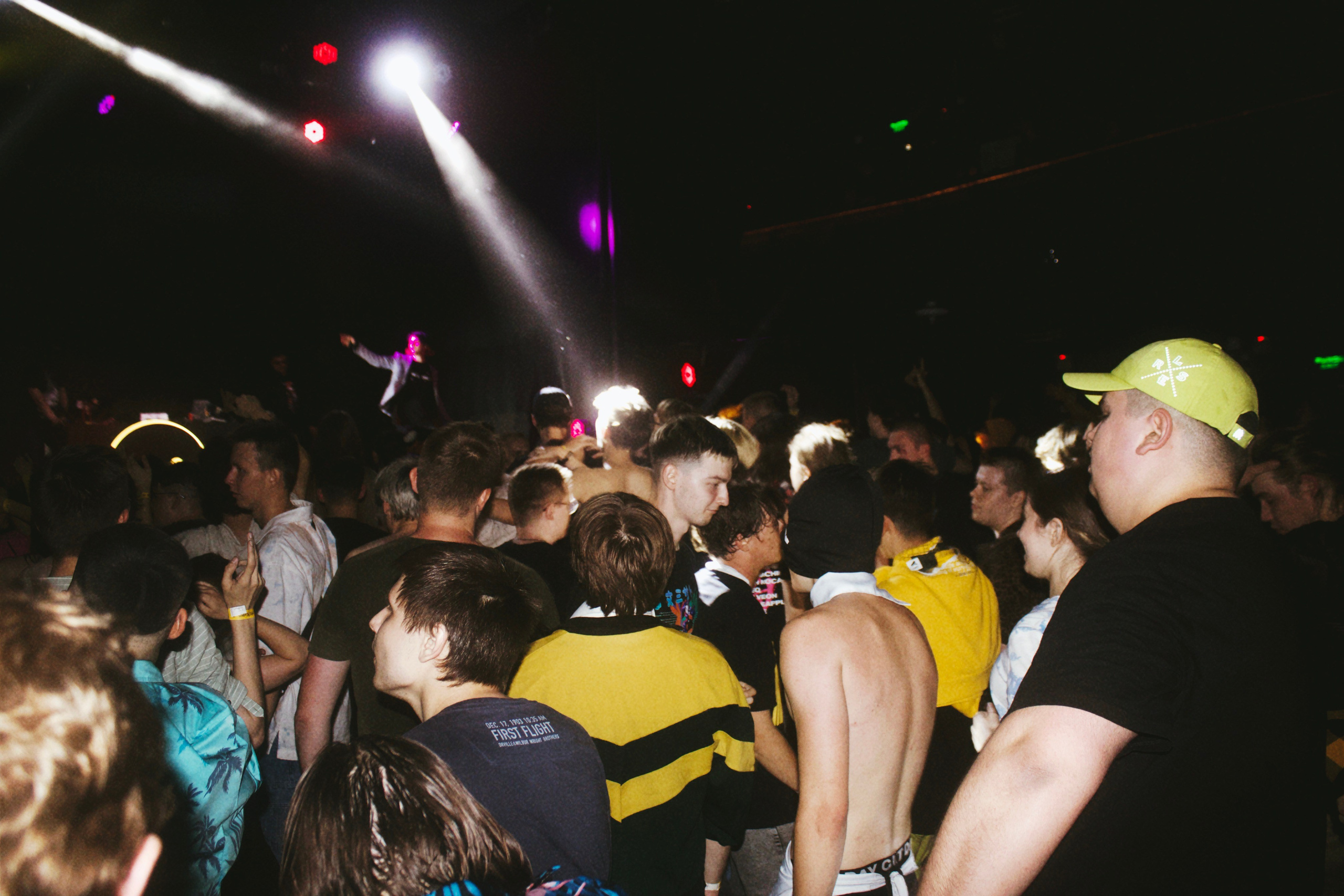 Фестиваль MASHUPBLE4. Концертный и портретный фотограф в Москве Соня Спросонья