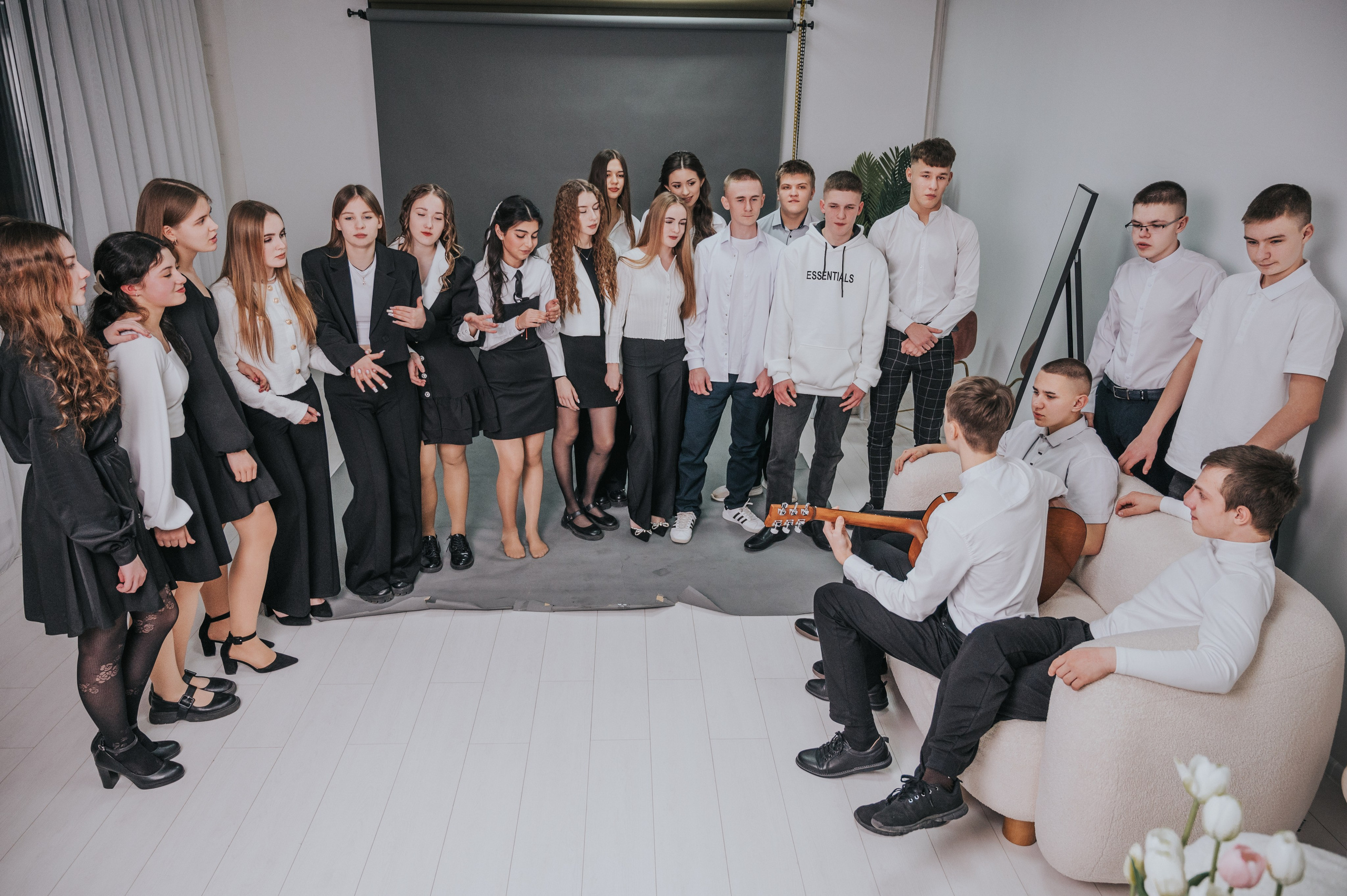 Фотостудия. Выпускные альбомы и Школьный фотограф в Алексеевке, Бирюче, Красном