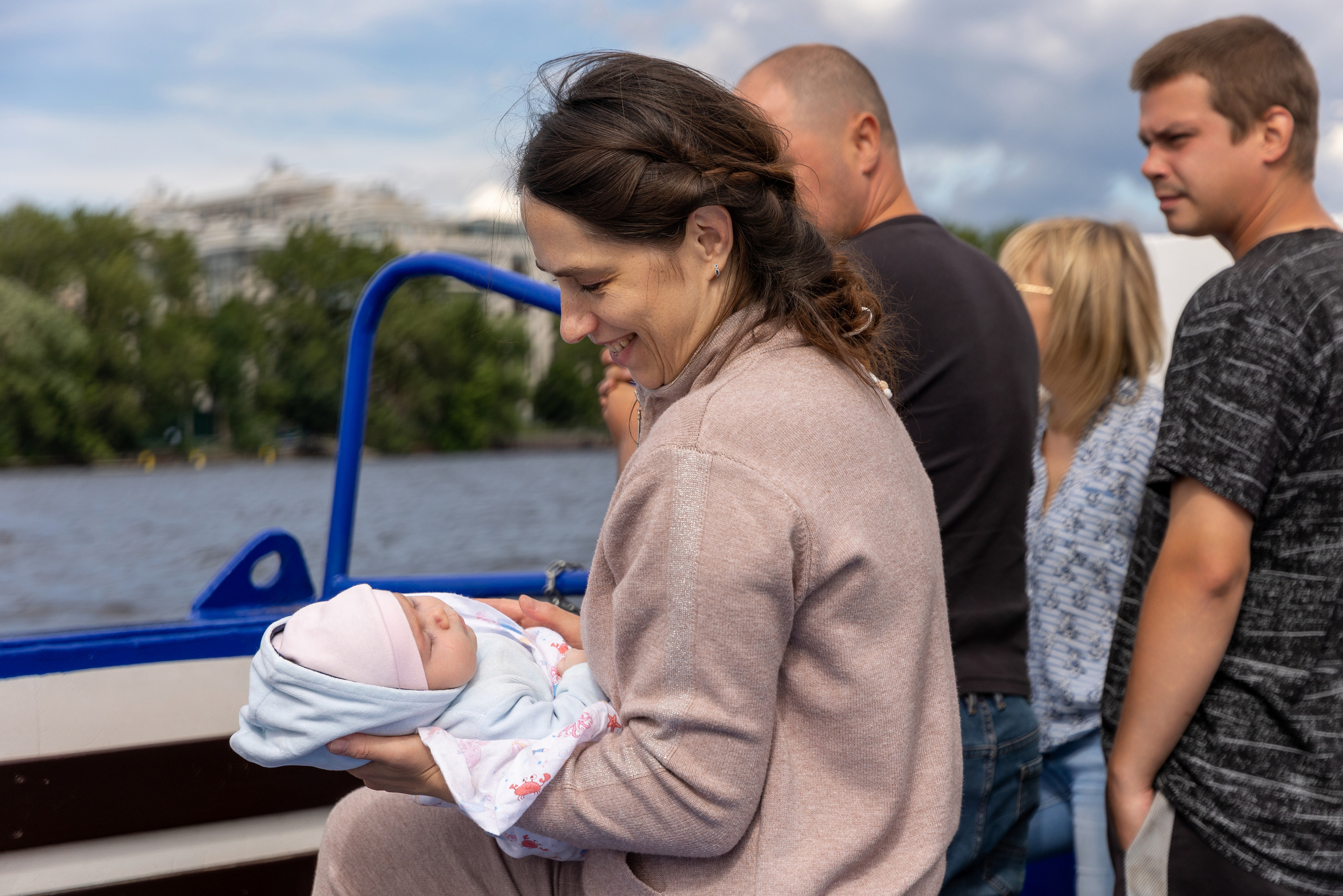 Летний корпоратив на кораблике. Фотограф в Санкт-Петербурге Закута Ольга