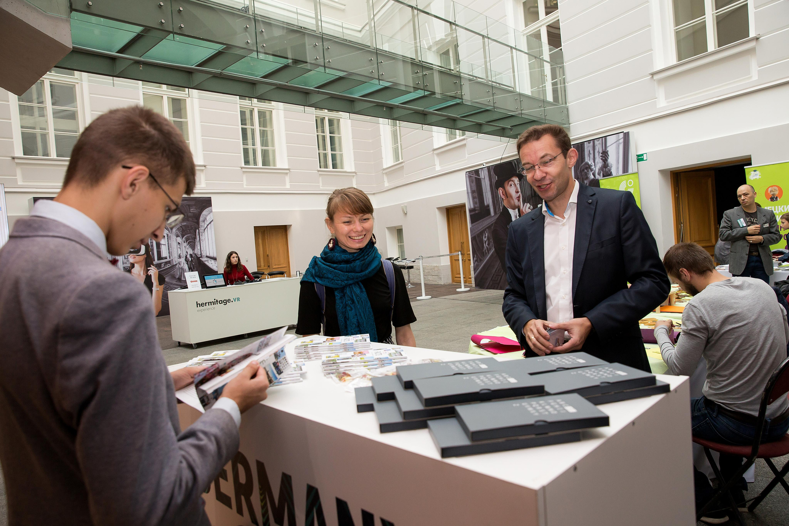 Выставка в главном штабе. Фотограф в Санкт-Петербурге Закута Ольга