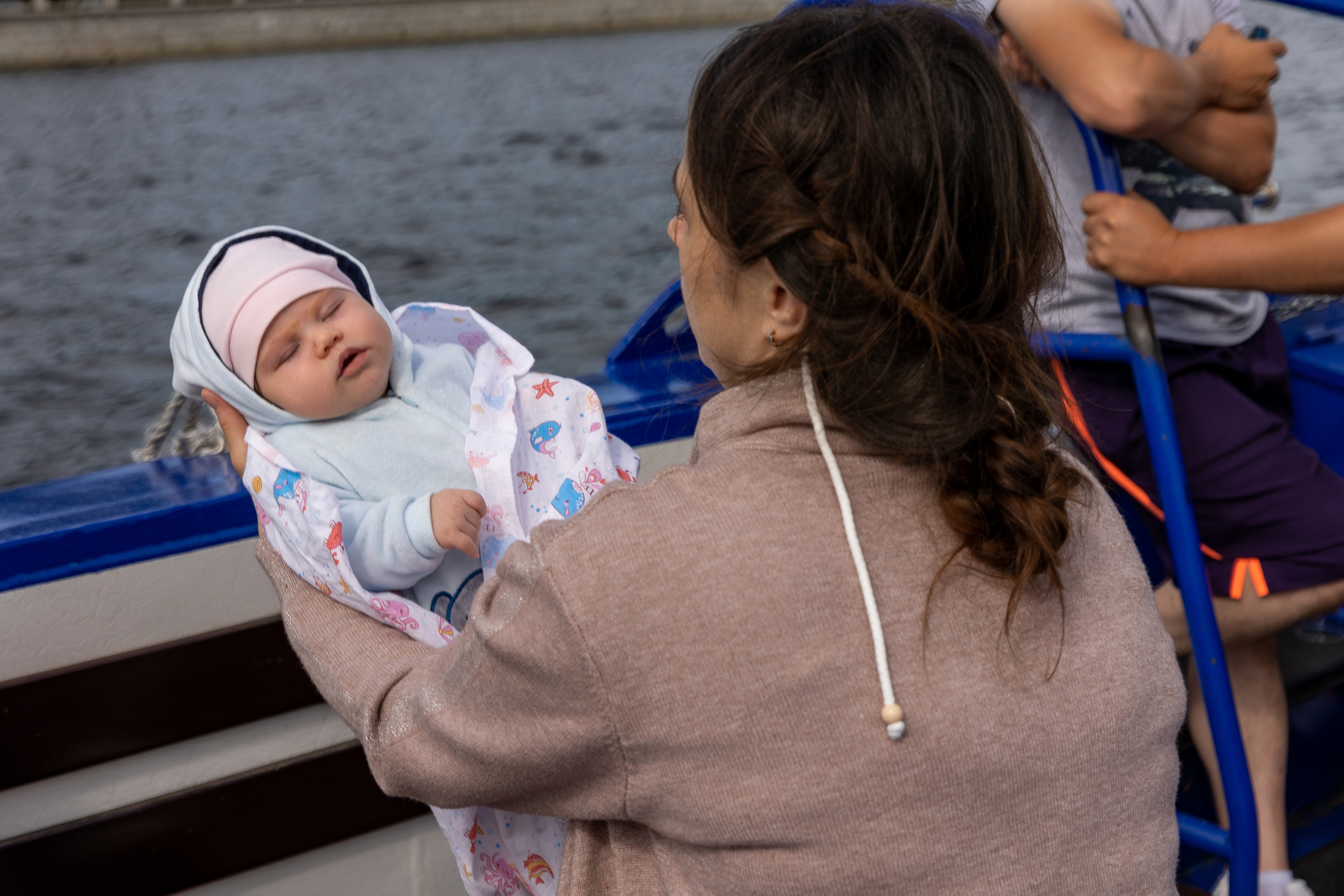 Летний корпоратив на кораблике. Фотограф в Санкт-Петербурге Закута Ольга