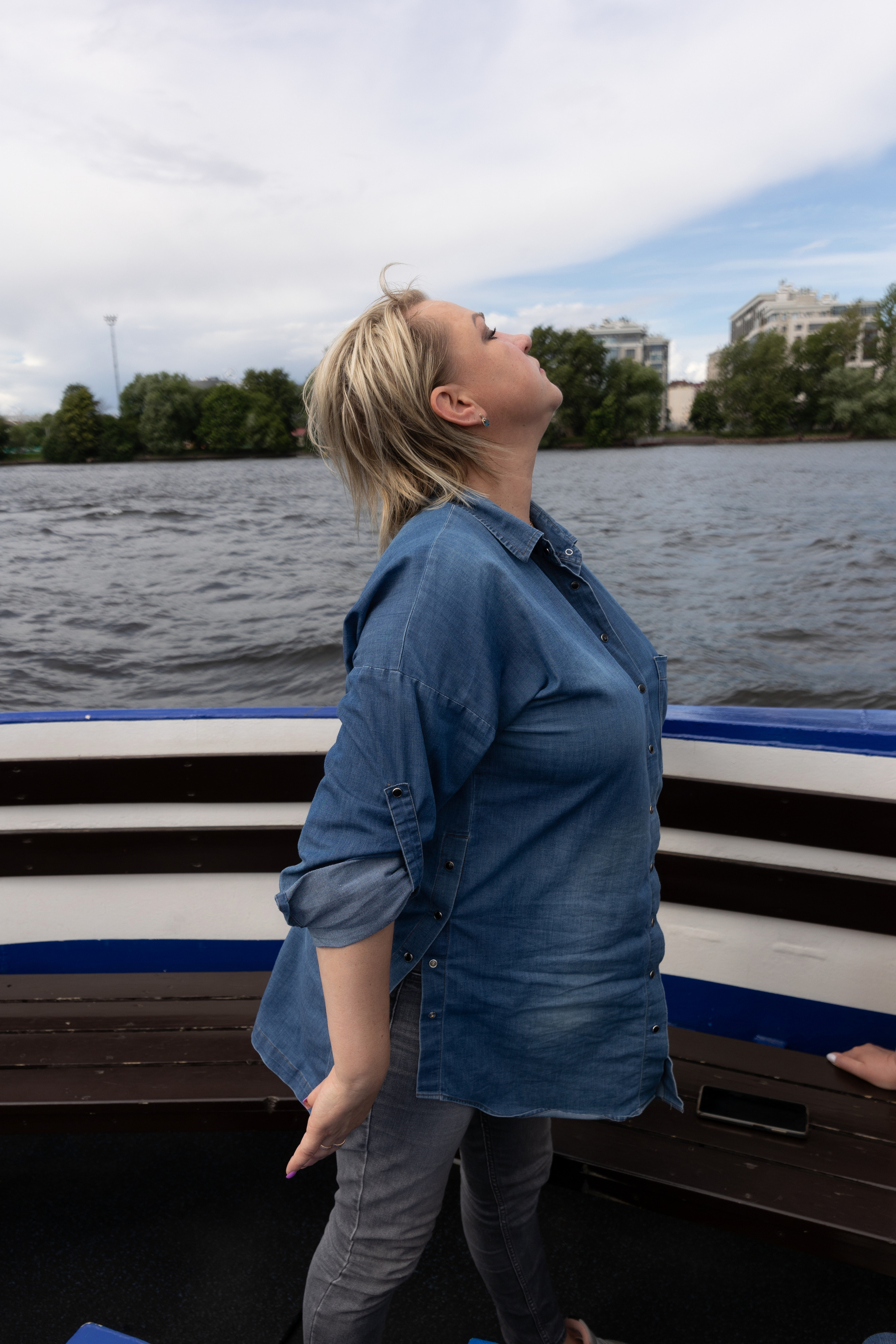 Летний корпоратив на кораблике. Фотограф в Санкт-Петербурге Закута Ольга