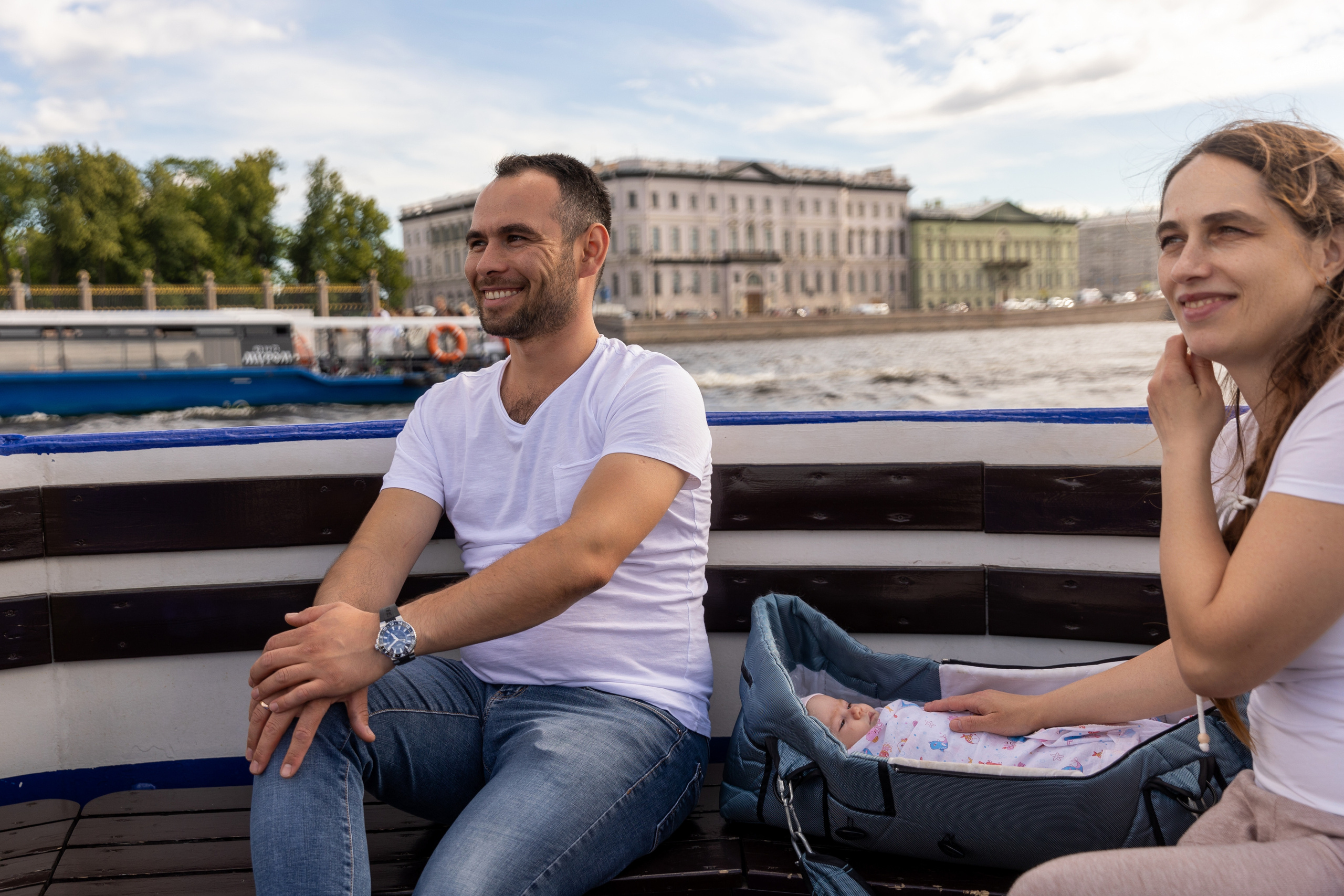 Летний корпоратив на кораблике. Фотограф в Санкт-Петербурге Закута Ольга