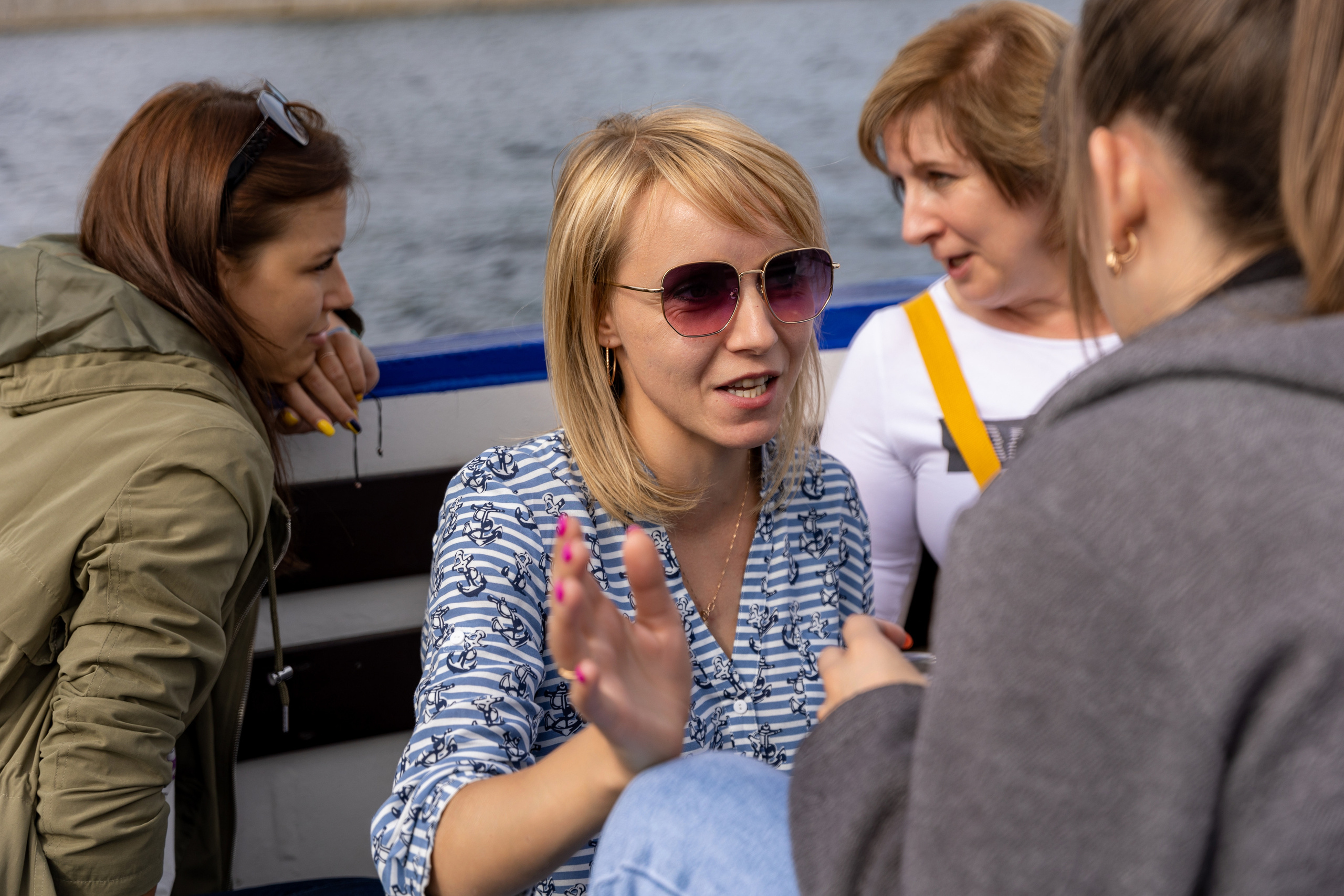 Летний корпоратив на кораблике. Фотограф в Санкт-Петербурге Закута Ольга