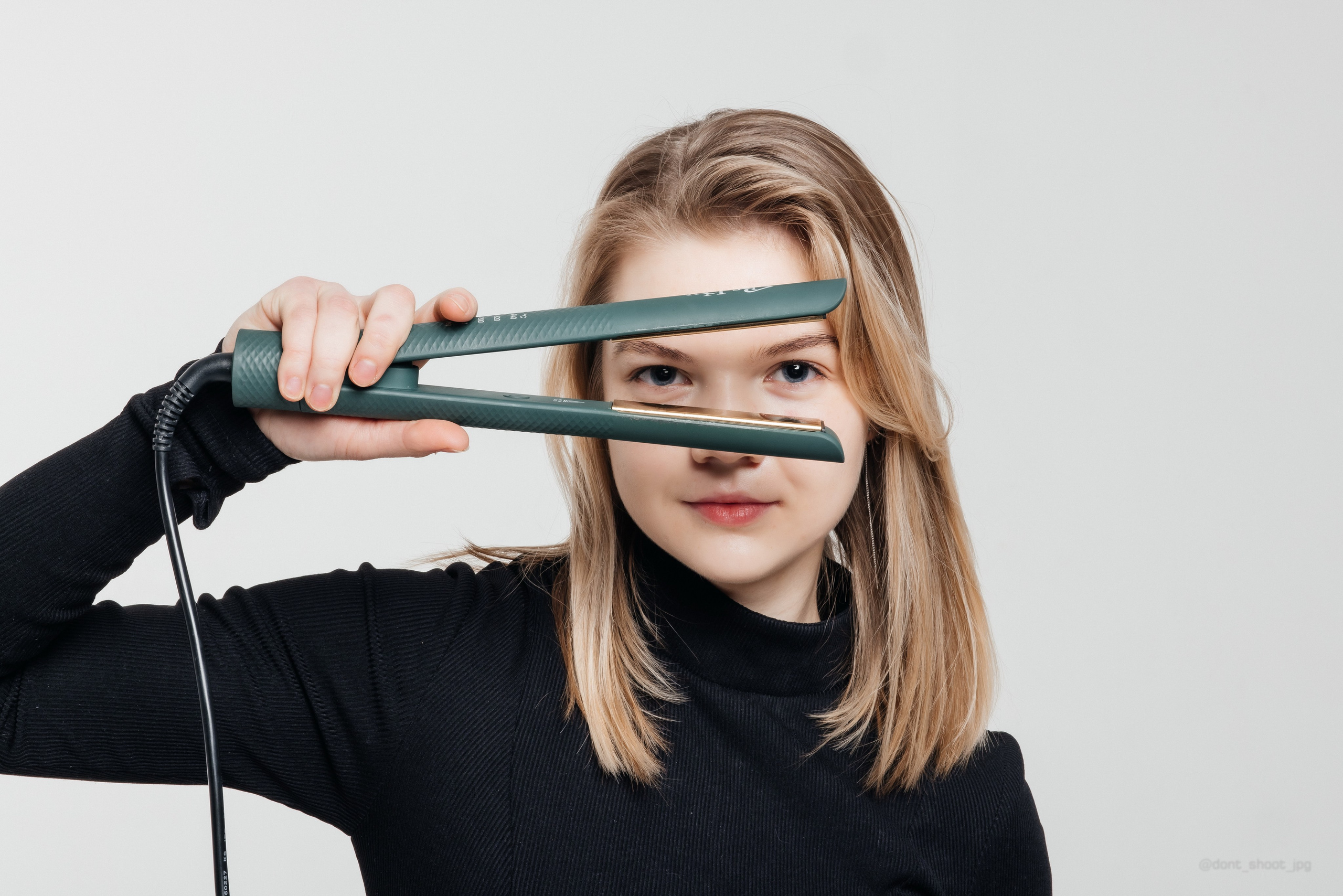 Бизнес-фотограф в Алматы — корпоративные съёмки, деловые портреты и репортажи. Профессиональный фотограф в Алматы