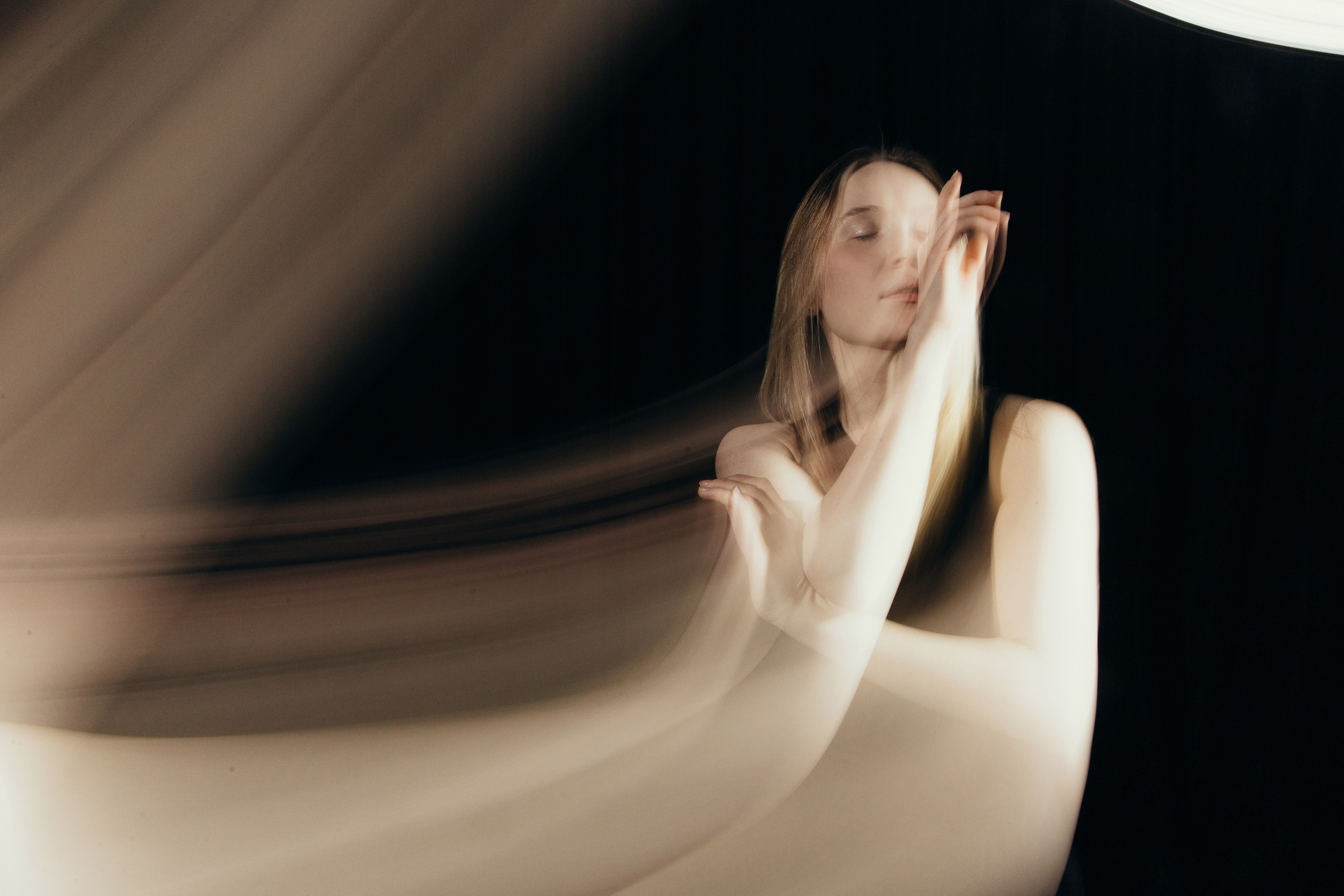 Проект для Свободного театра современного танца. Фотограф Татьяна Жбанова