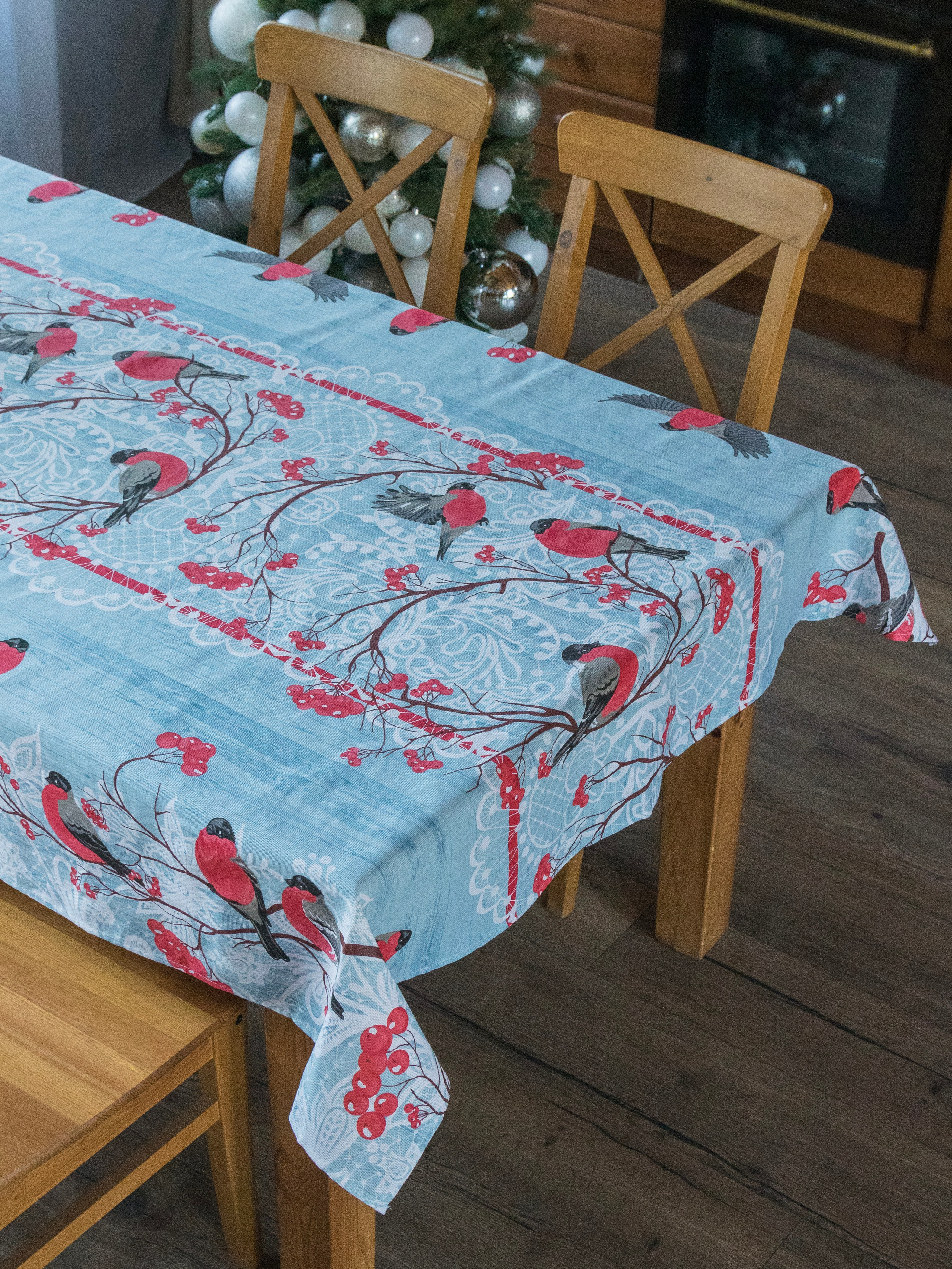 Скатерть новогодняя. Фотостудия для Wildberries Ozon