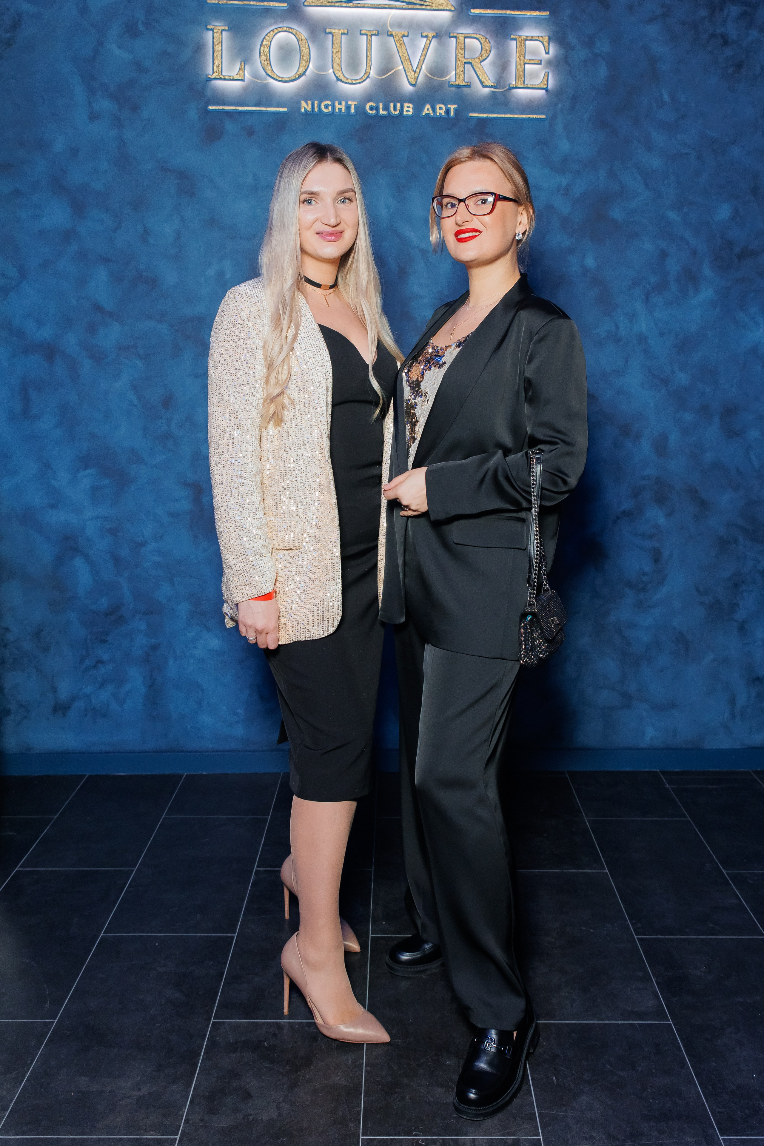 ЛУВР [Открытие Ночного клуба]. СВОИ. ФОТООТЧЕТЫ-СОБЫТИЯ-МЕСТА