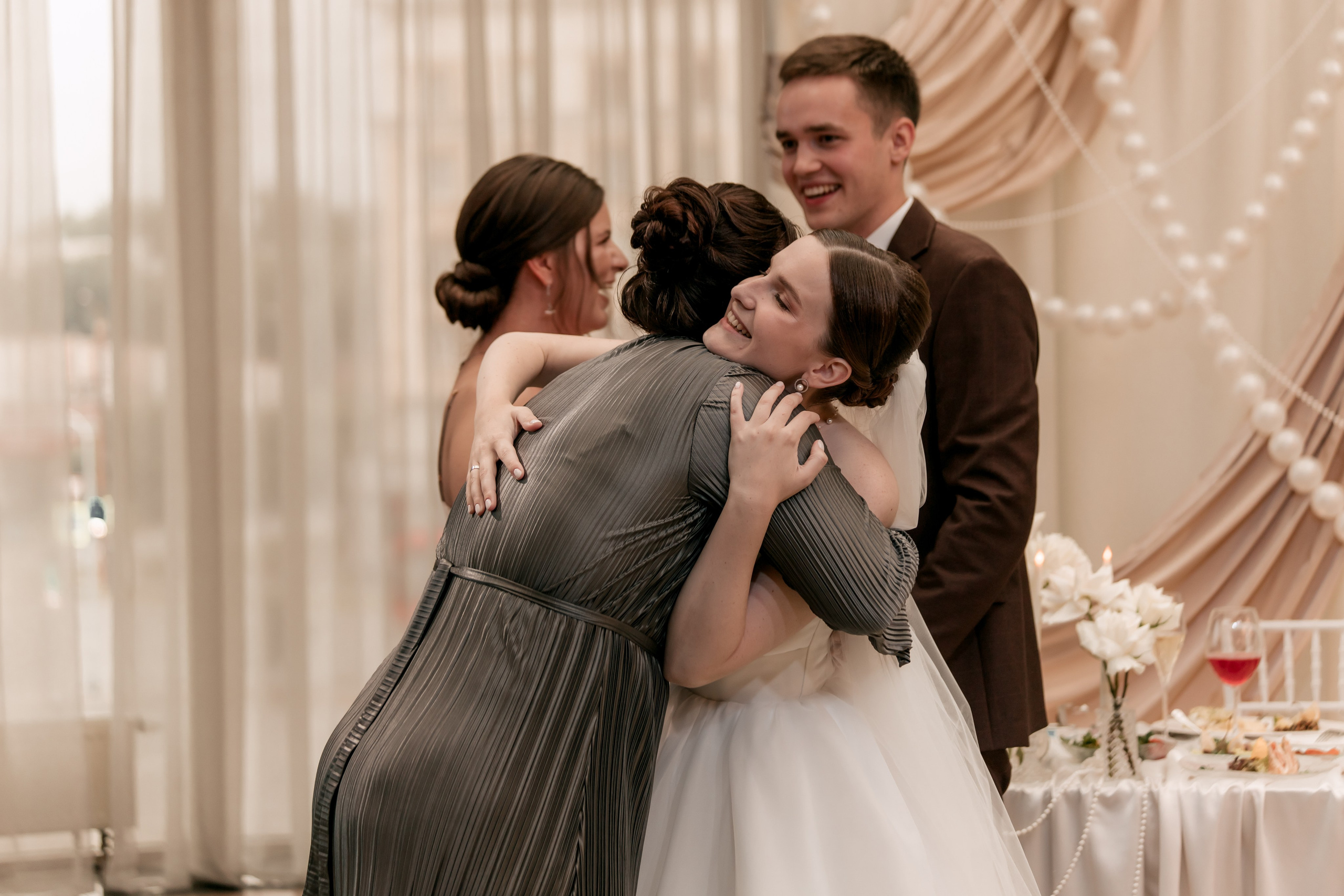 Александра и Арсений. Свадебный фотограф Челябинск