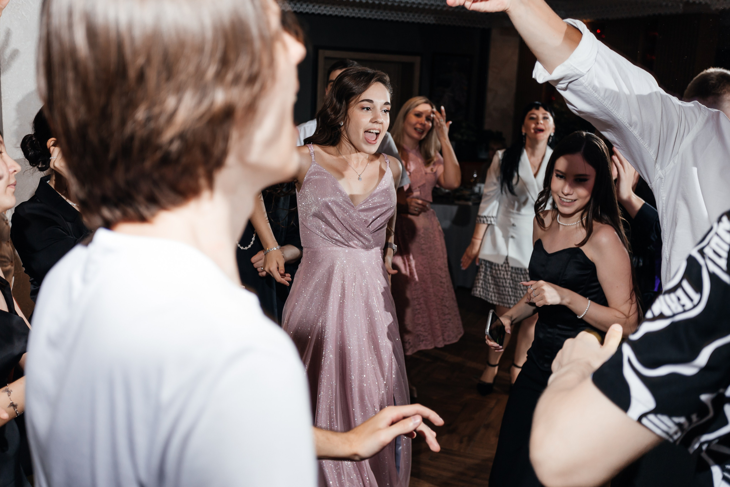 Выпускной 11 «А». Школа № 42. Свадебный фотограф в Краснодаре Николай Крауз