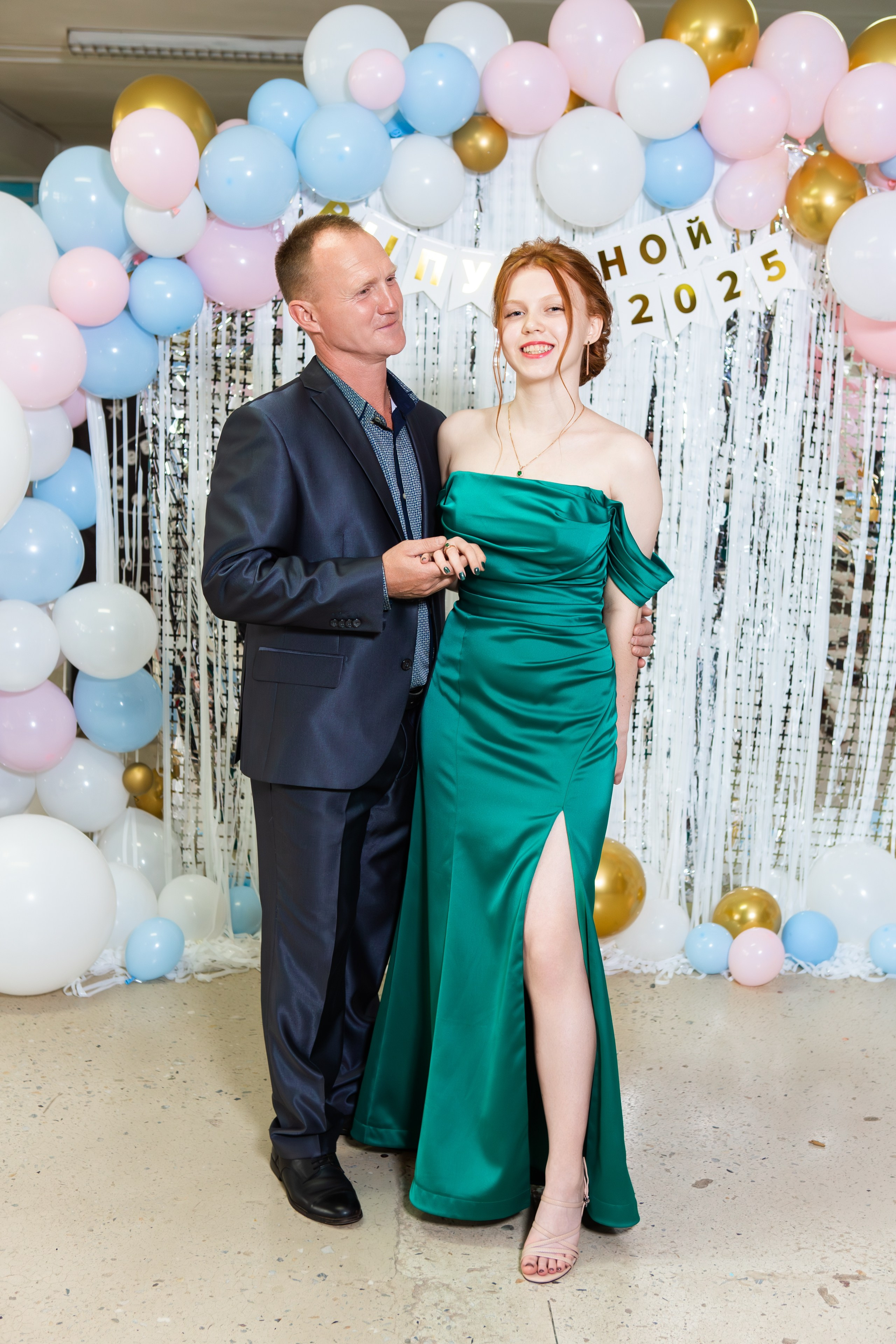 ФОТОСЕССИЯ С РОДИТЕЛЯМИ ВЫПУСКНОЙ 2025 9 ШКОЛА МЦЕНСК. ТВОЙ АЛЬБОМ / ТВОИ ПРАВИЛА