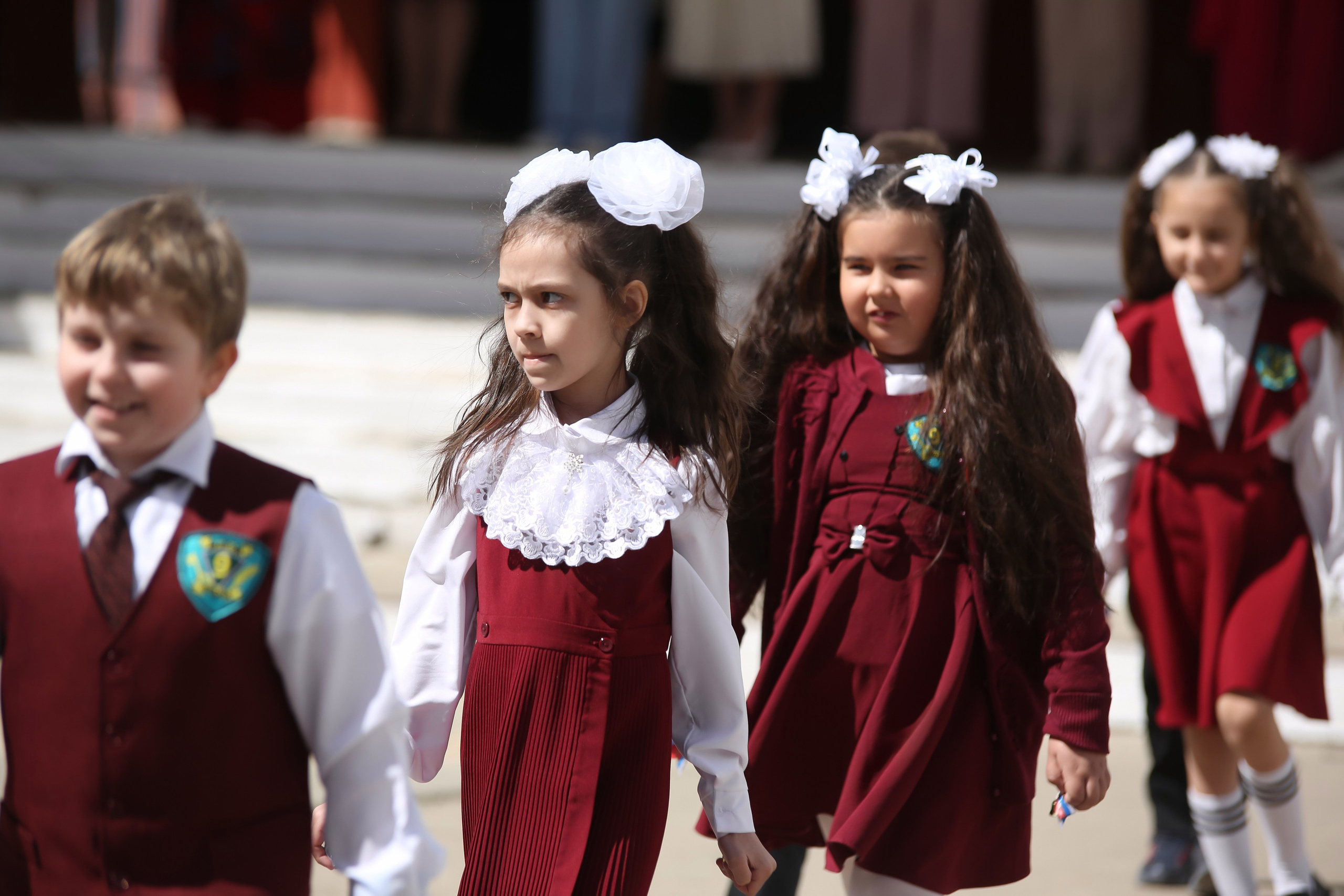 ЛИНЕЙКА «ПОСЛЕДНИЙ ЗВОНОК» 9 ШКОЛА 2024 г МЦЕНСК. ТВОЙ АЛЬБОМ / ТВОИ ПРАВИЛА