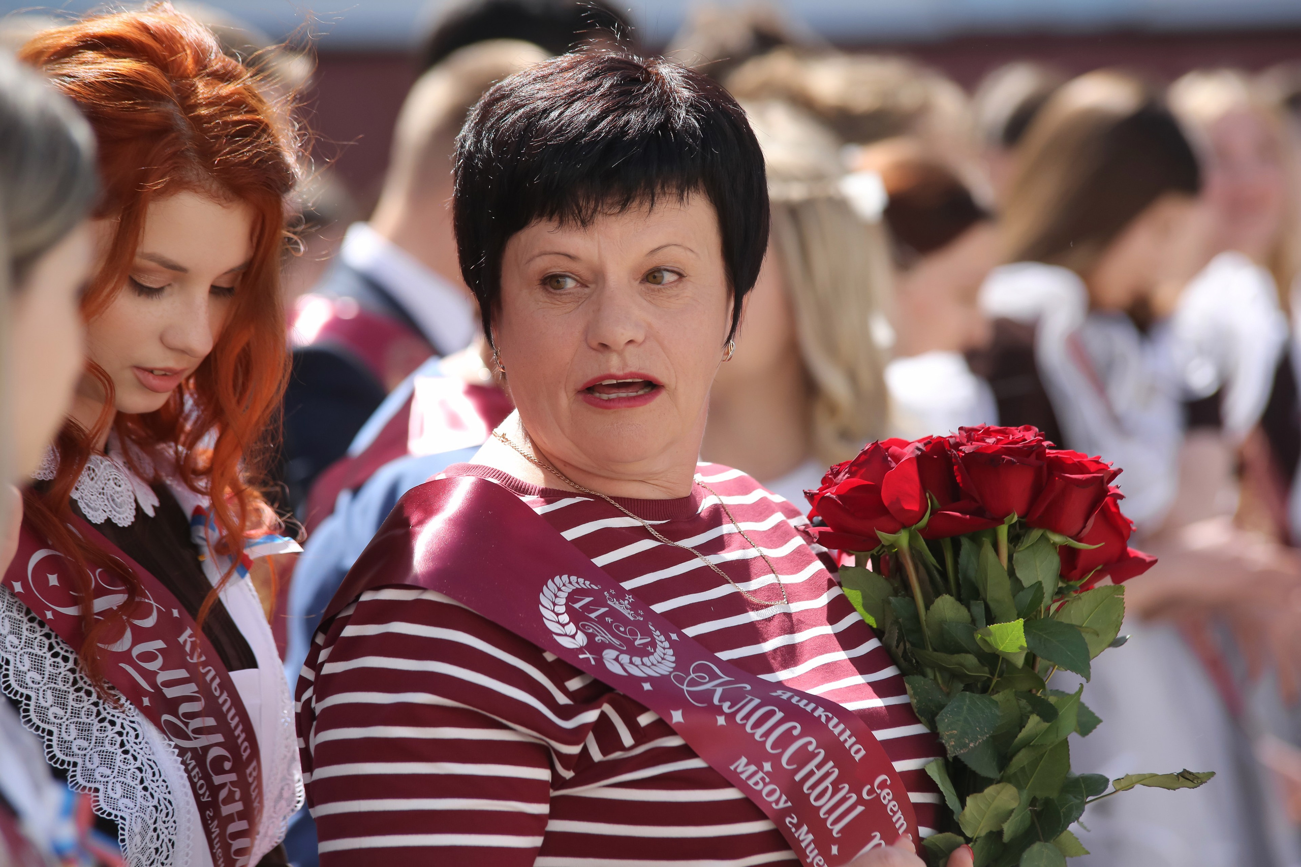 ЛИНЕЙКА «ПОСЛЕДНИЙ ЗВОНОК» 9 ШКОЛА 2024 г МЦЕНСК. ТВОЙ АЛЬБОМ / ТВОИ ПРАВИЛА