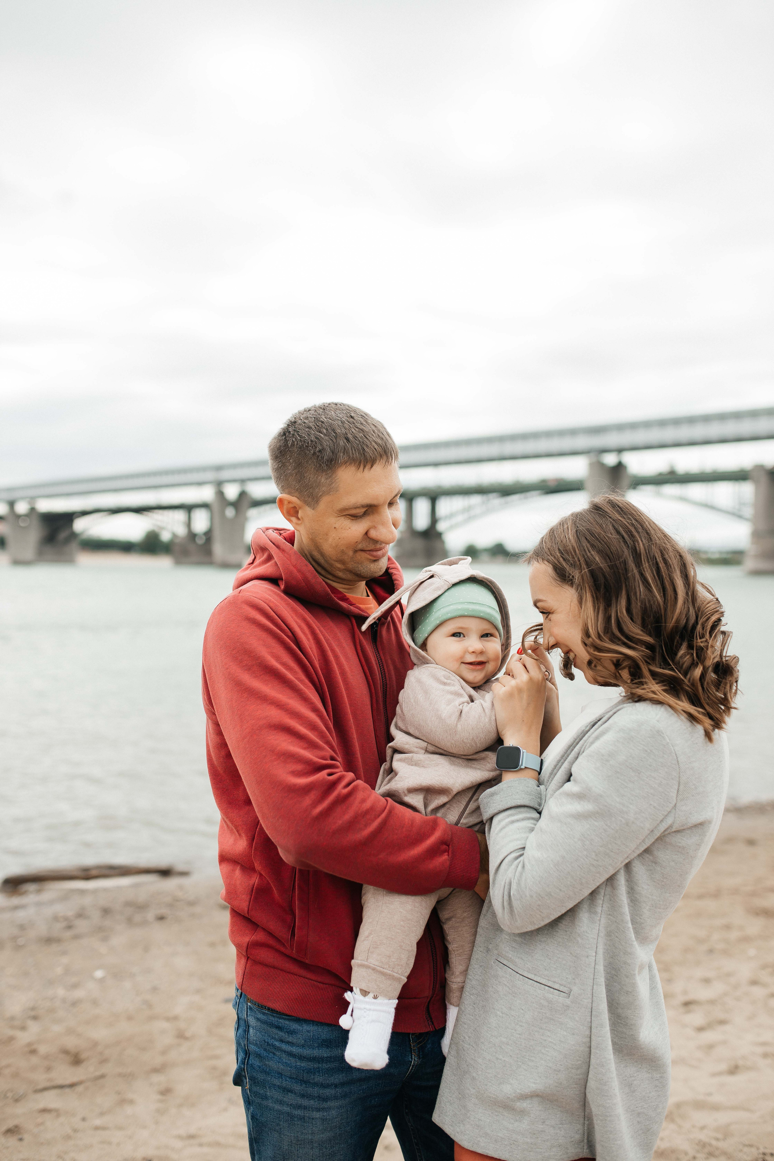 Лена, Саша и Алиса. Свадебный фотограф Новосибирск | Готовность фото от 14 дней