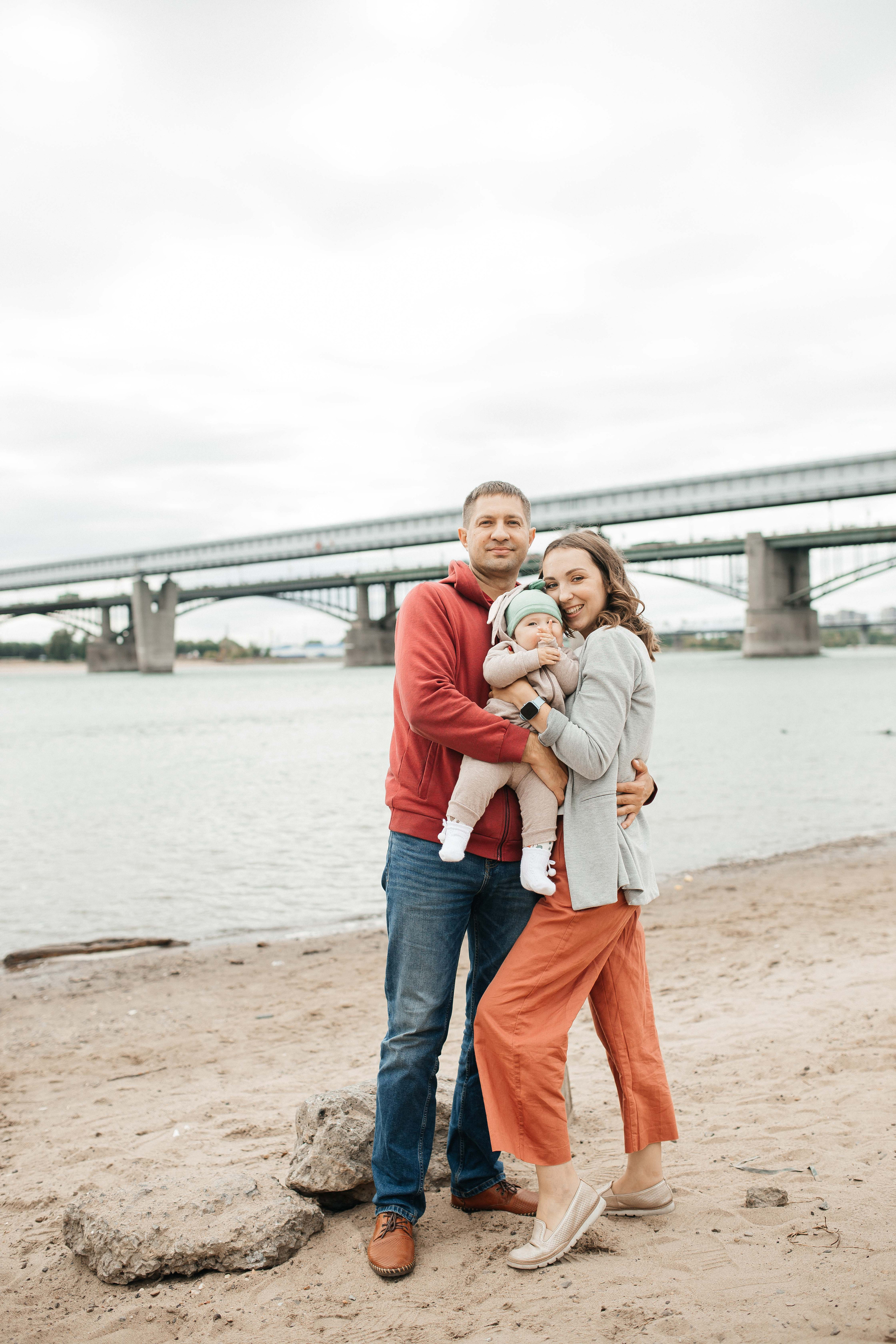 Лена, Саша и Алиса. Свадебный фотограф Новосибирск | Готовность фото от 14 дней