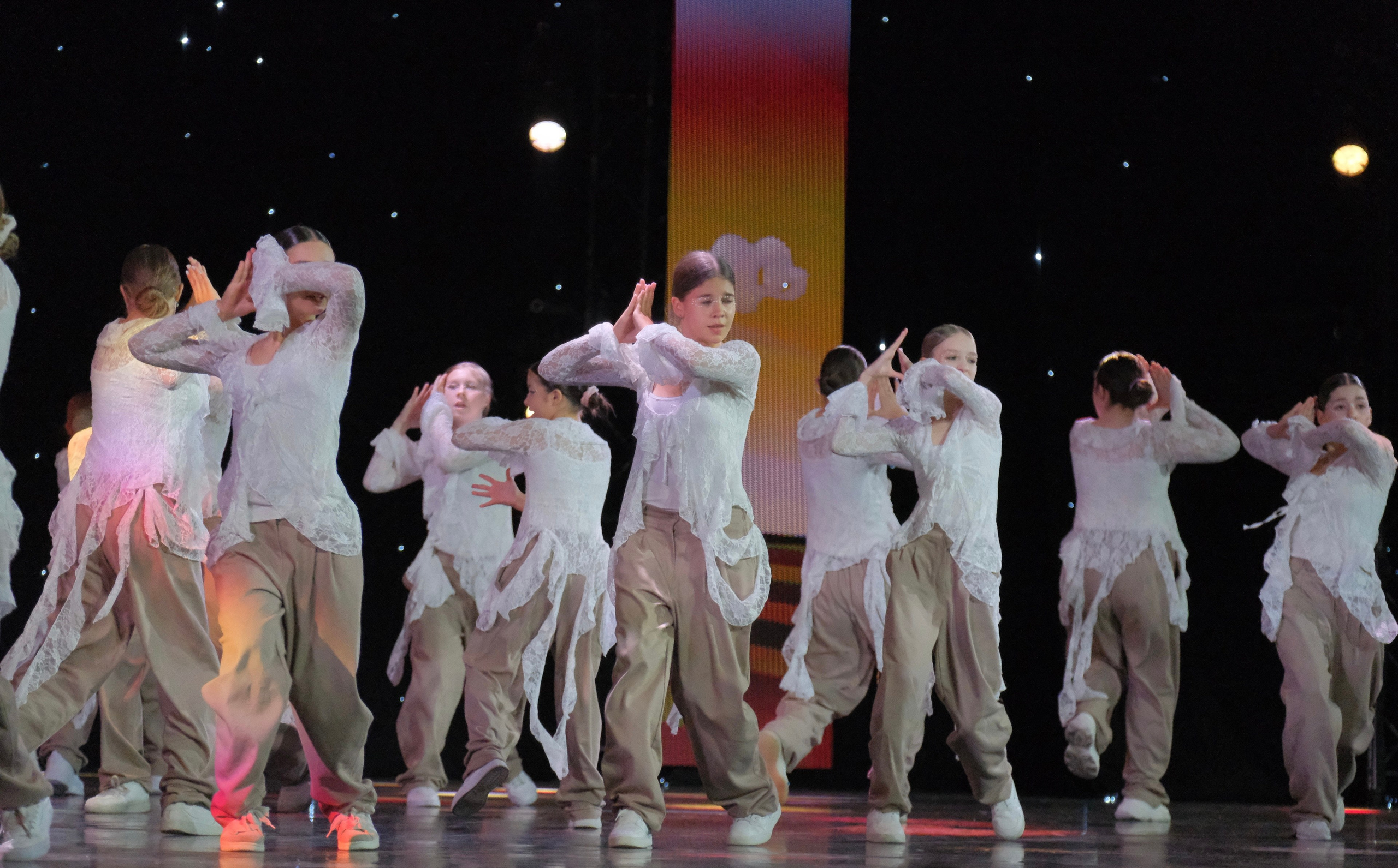Танцы и балет. Фотограф и художник в Москве Евгения Нюнина