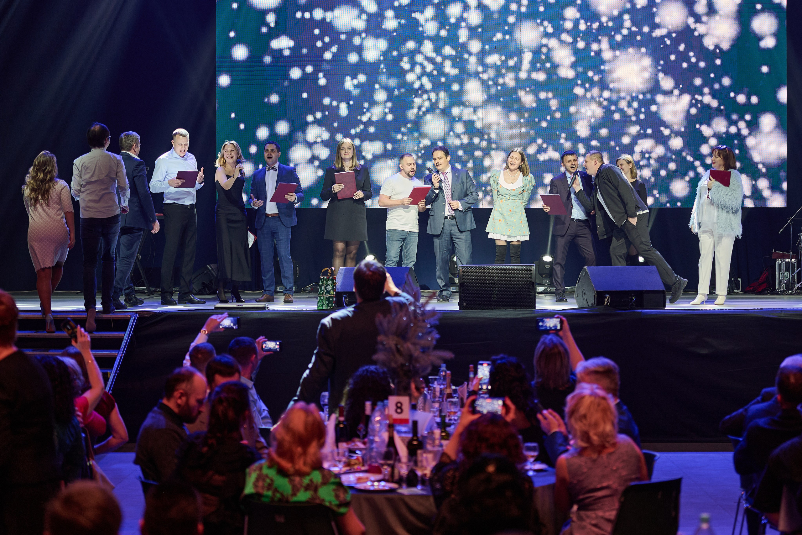 С Новым годом в стиле 2000х. Фотограф в Самаре