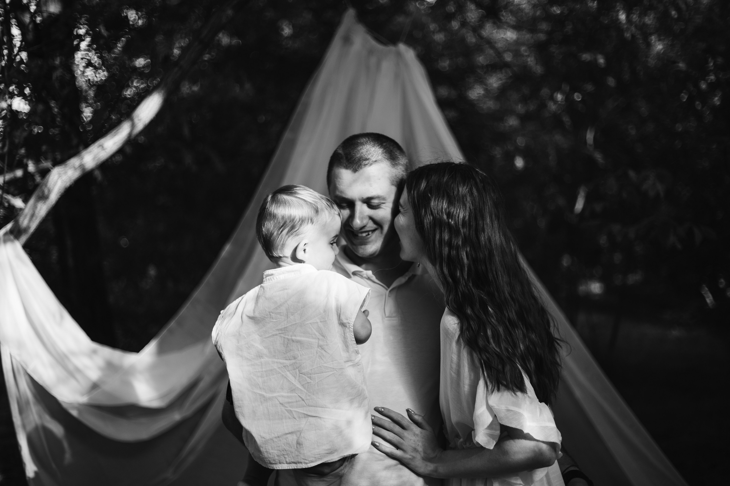 Артем, Вероника и Арсений на пикнике. Фотограф в Крыму | Виктория Нотевская