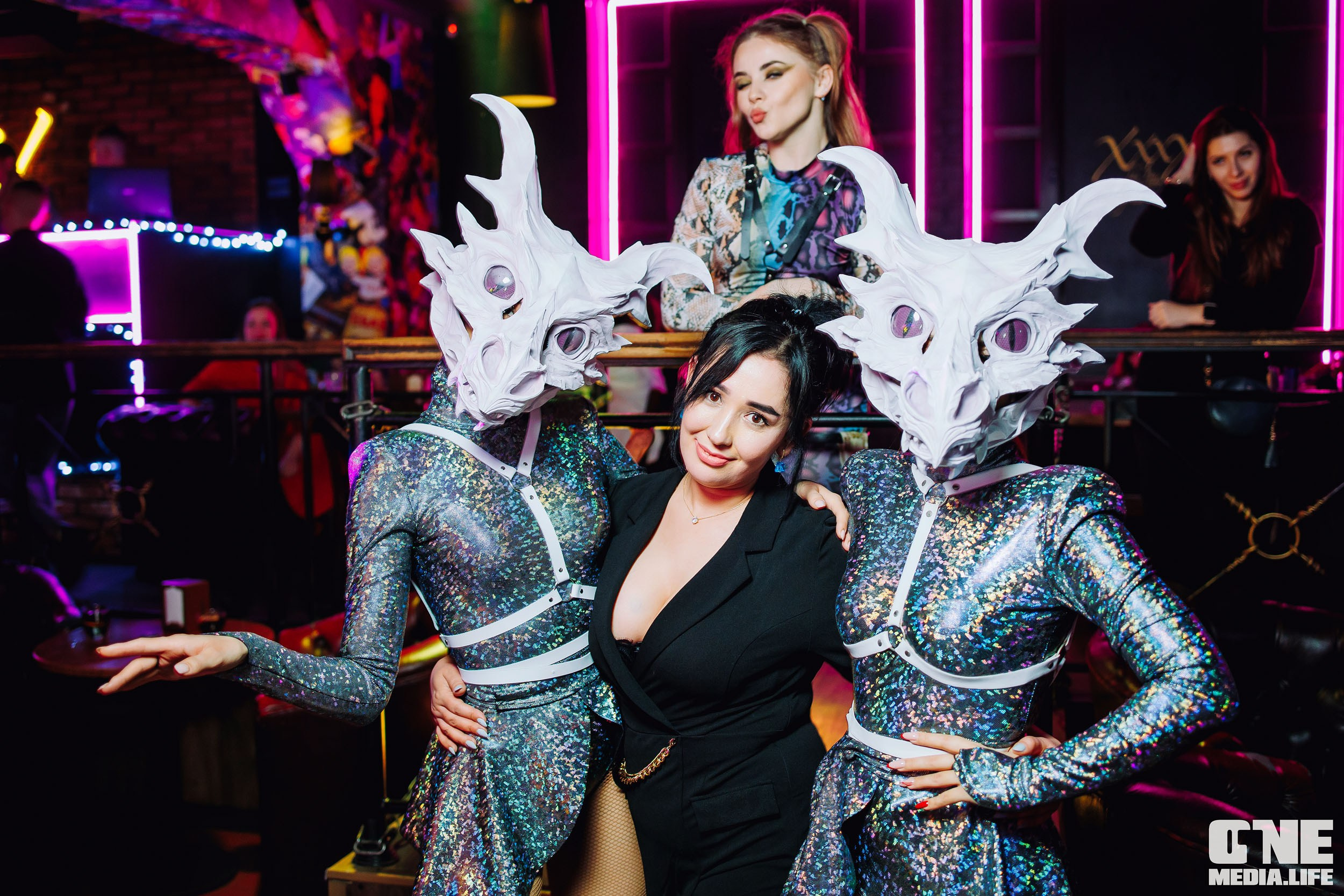 Фоторепортаж из бара XxxX. One Media Life: фоторепортажи, фотоотчеты с мероприятий и заведений