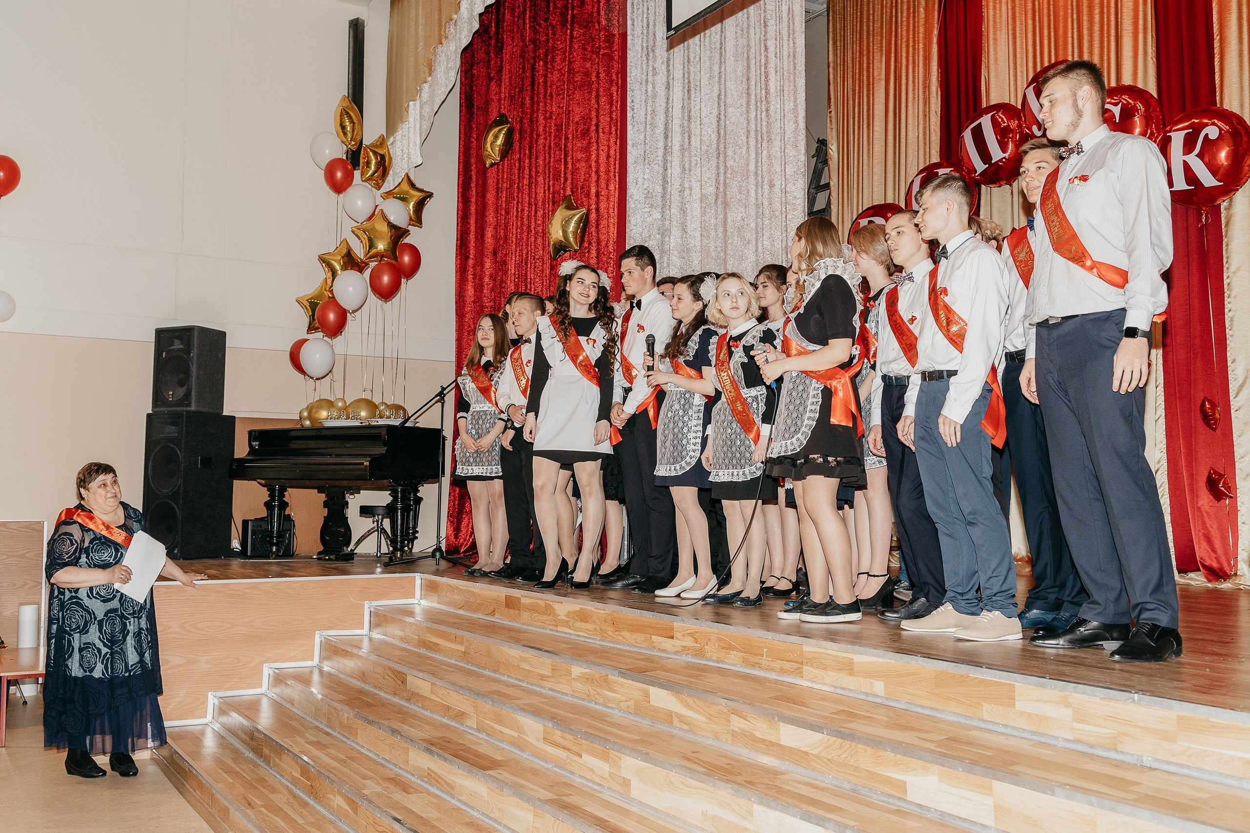 Последний звонок, Бутово 2019. Фотограф-дизайнер, семейный фотограф, фуд-фотограф в Москве и Московской области Лаврова Анна