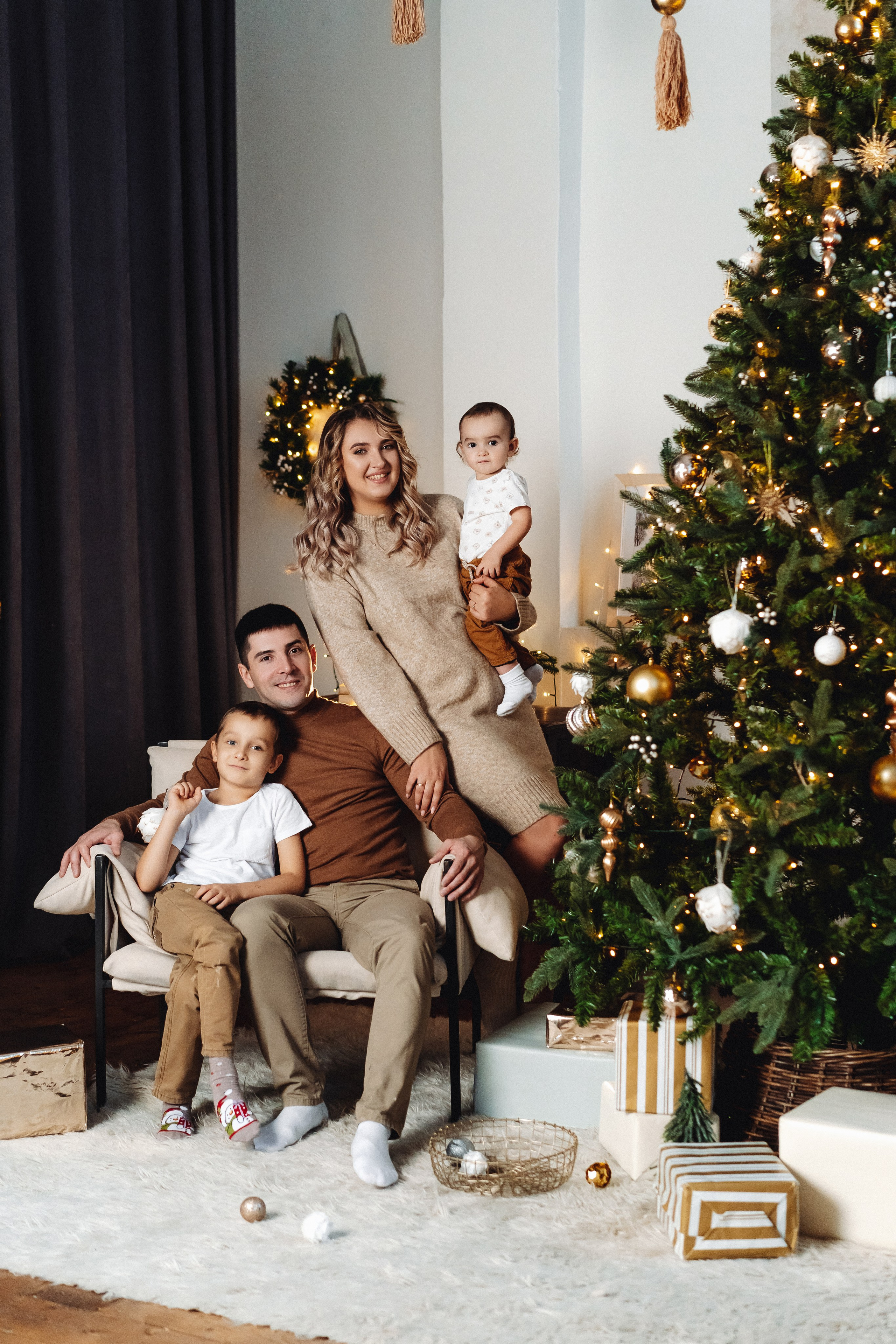 Новогодние фотосессии. Семейный и контент фотограф в Красноярске Власова Екатерина