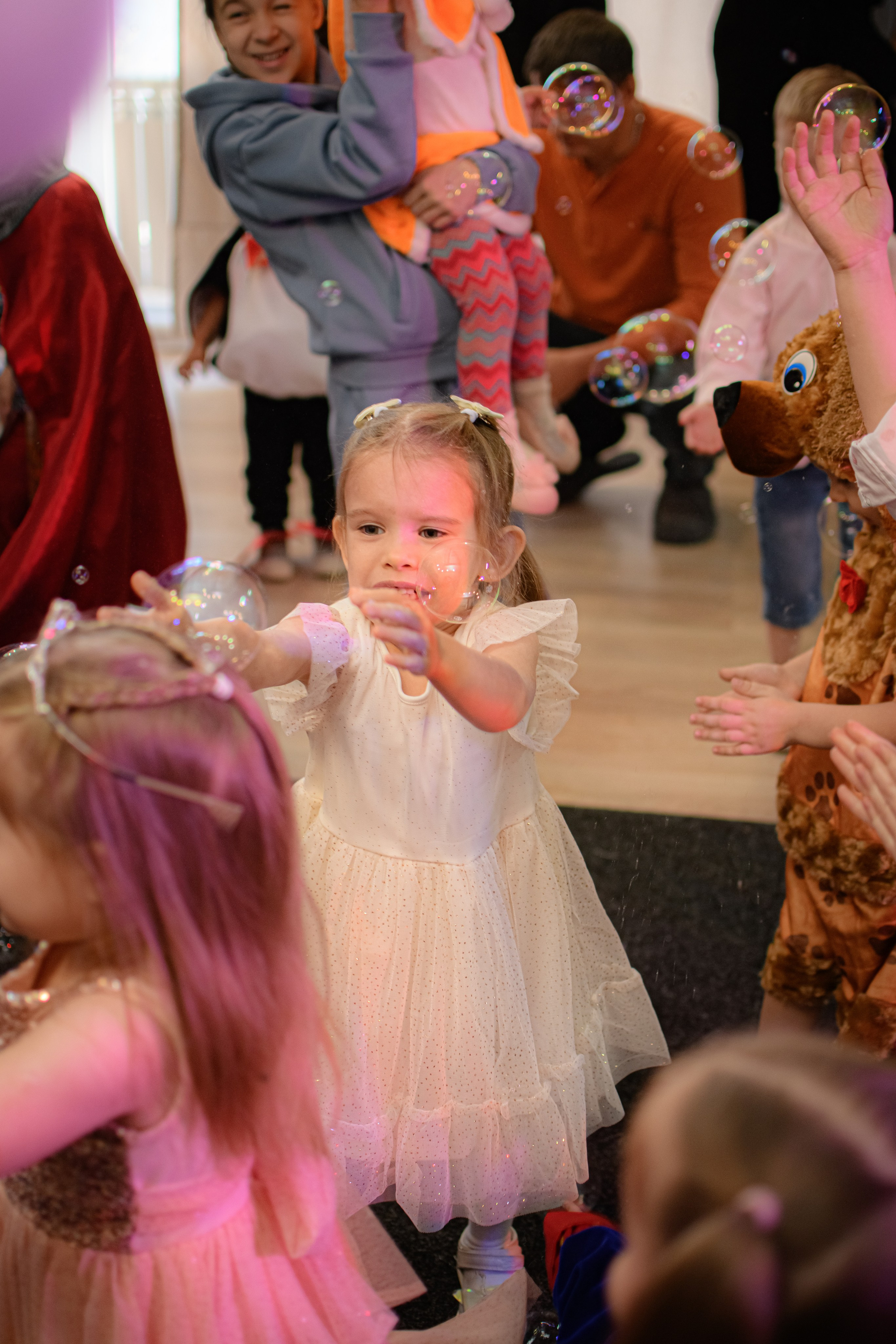 HAPPY NEW YEAR. Photokarish