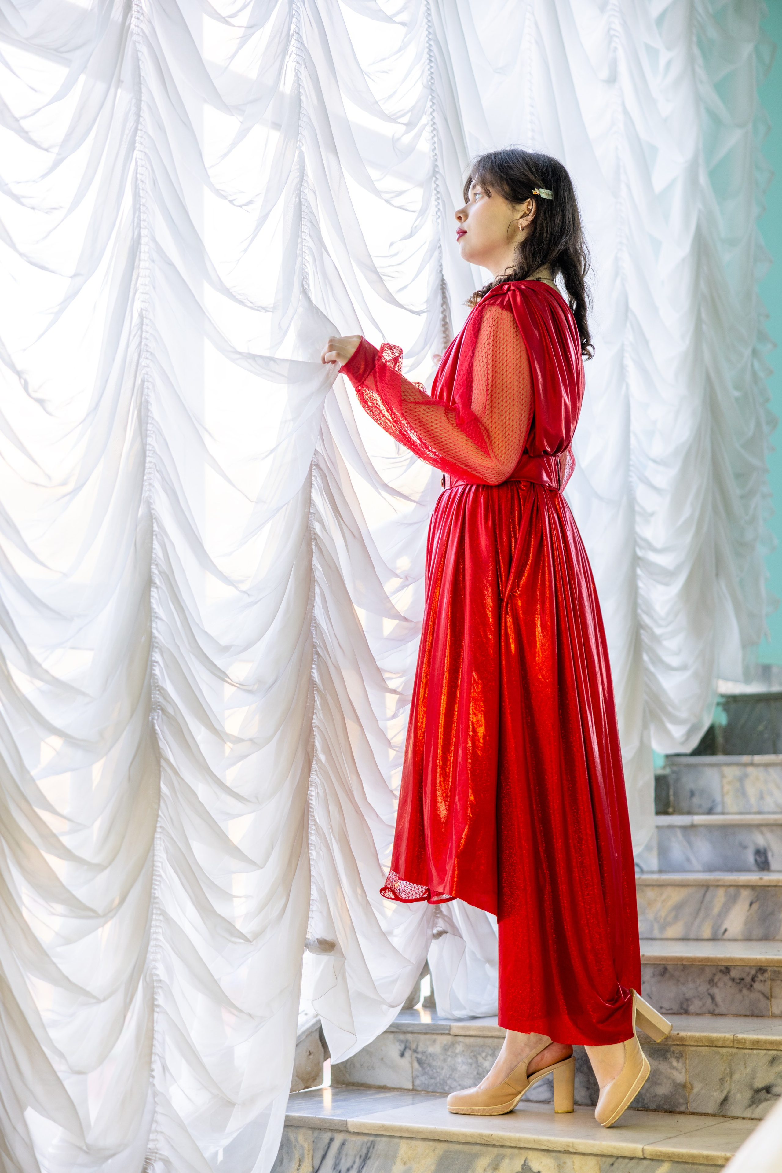 Мария в красном платье. Фотограф в Туле Крупский АнДРей. Фотостудия «КАДР71» в Туле