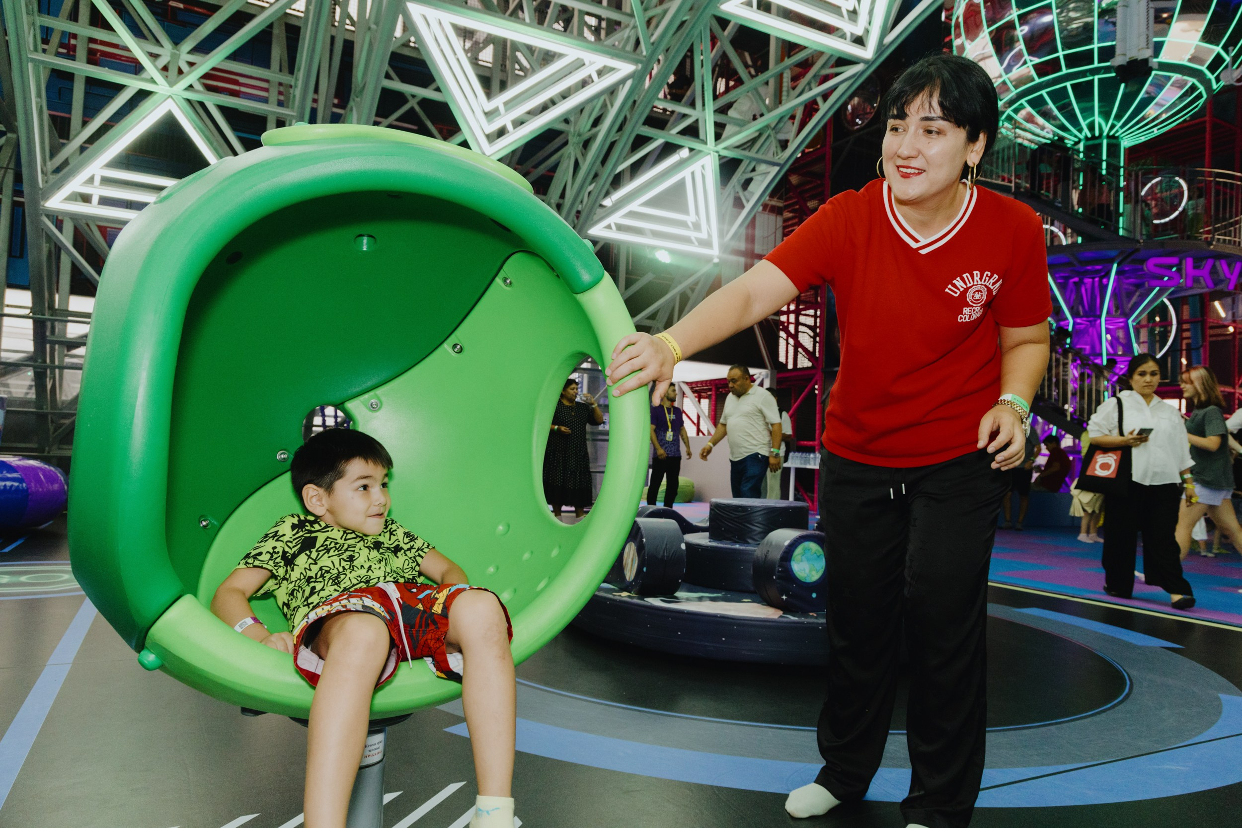 Reportage. Commerce & art photographer