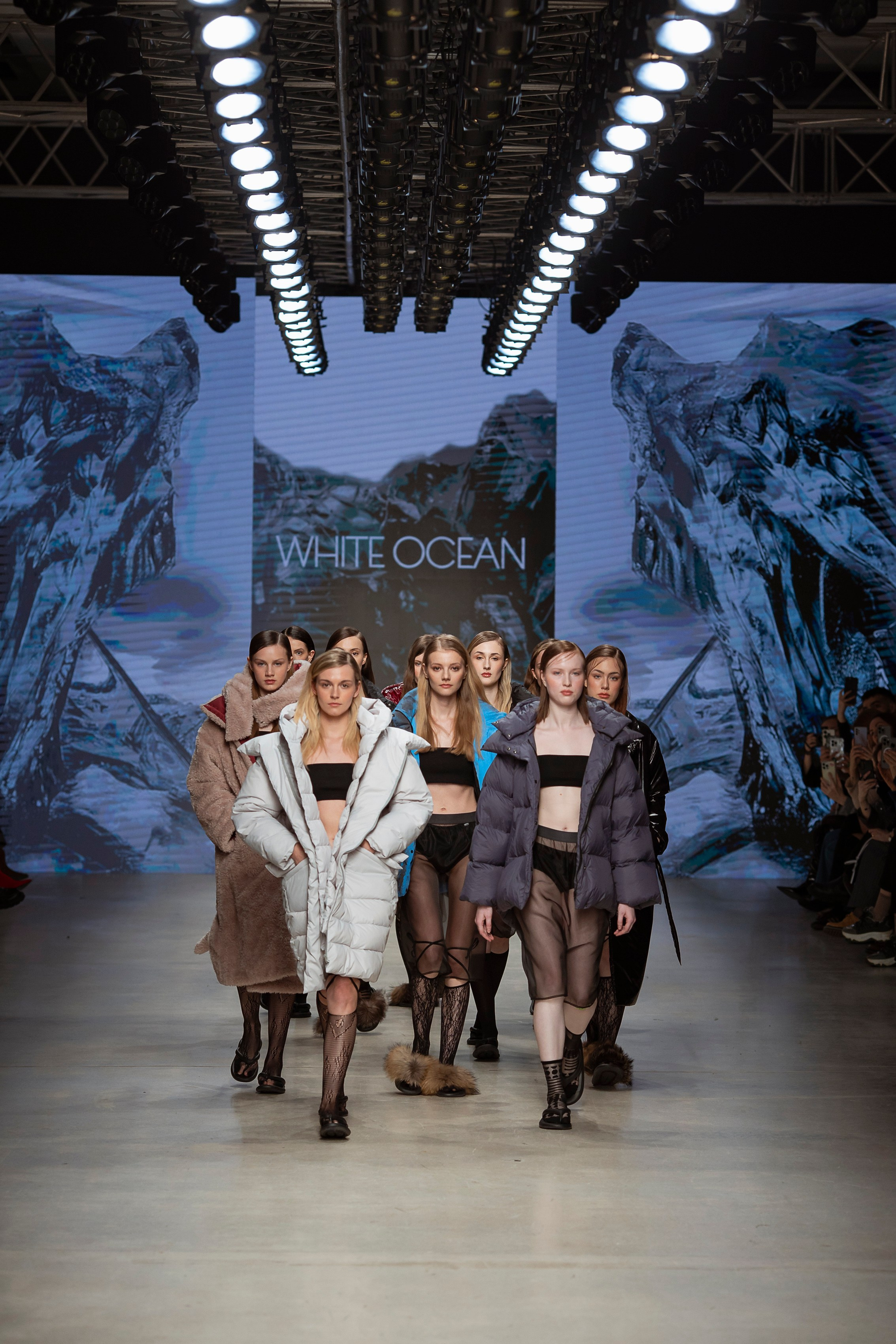 MOSCOW FASHION WEEK 2025 весна. Фотограф в Москве