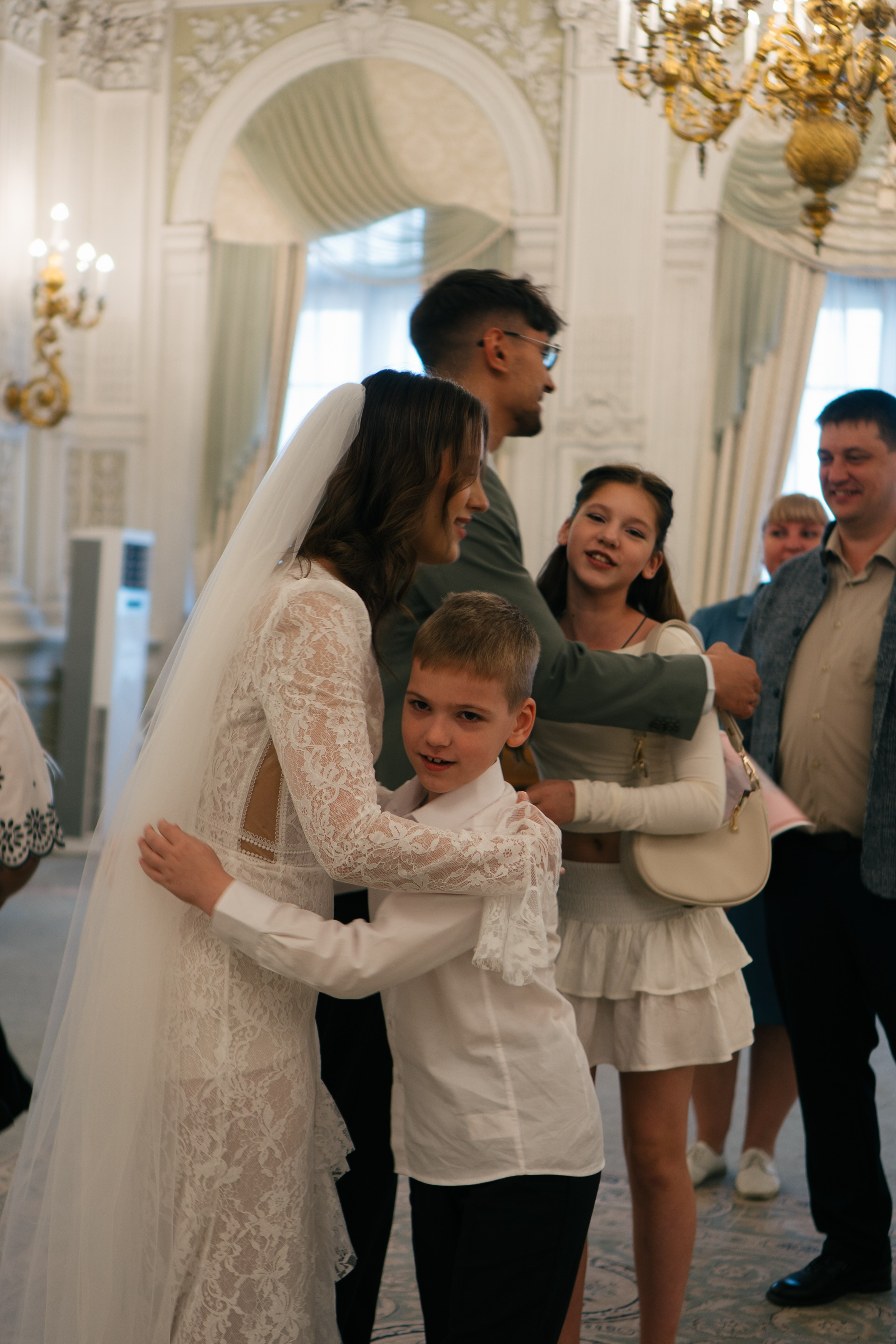 СЪЁМКИ В ПЕРВОМ ДВОРЦЕ ПРОГУЛКА И СТУДИЯ. Профессиональный фотограф, Санкт-Петербург — Виктория Богомолова