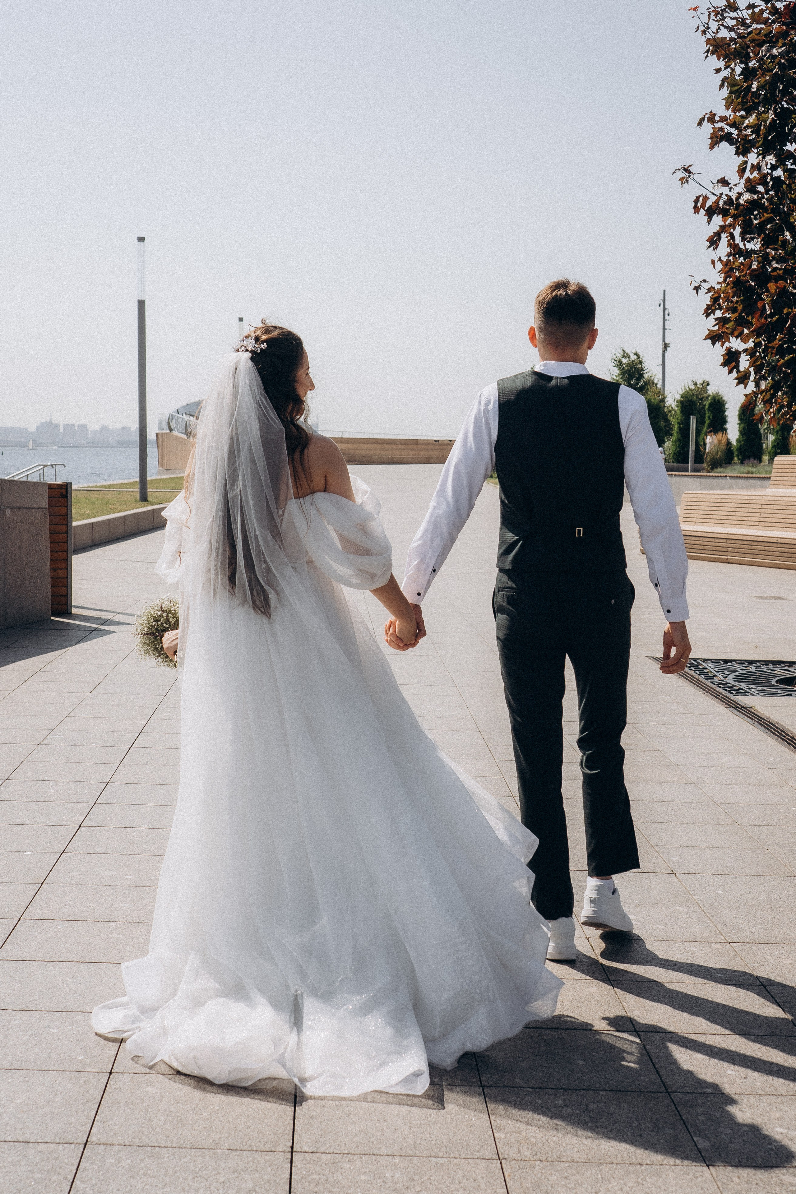 СВАДЕБНАЯ СЬЕМК В ПАРКЕ 300-ЛЕТИЯ. Профессиональный фотограф, Санкт-Петербург — Виктория Богомолова