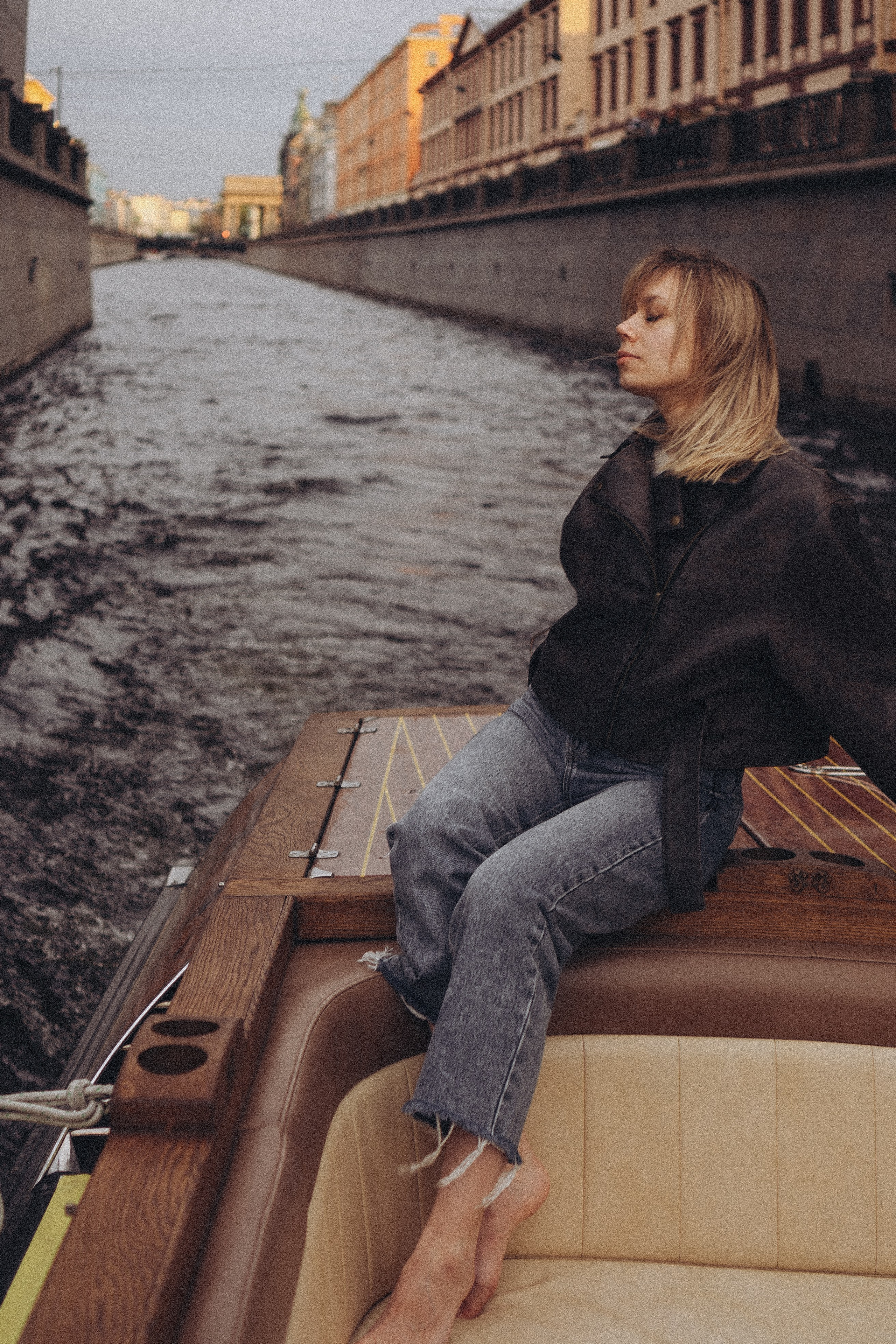 ДЕВУШКИ НА КАТЕРЕ. Профессиональный фотограф, Санкт-Петербург — Виктория Богомолова