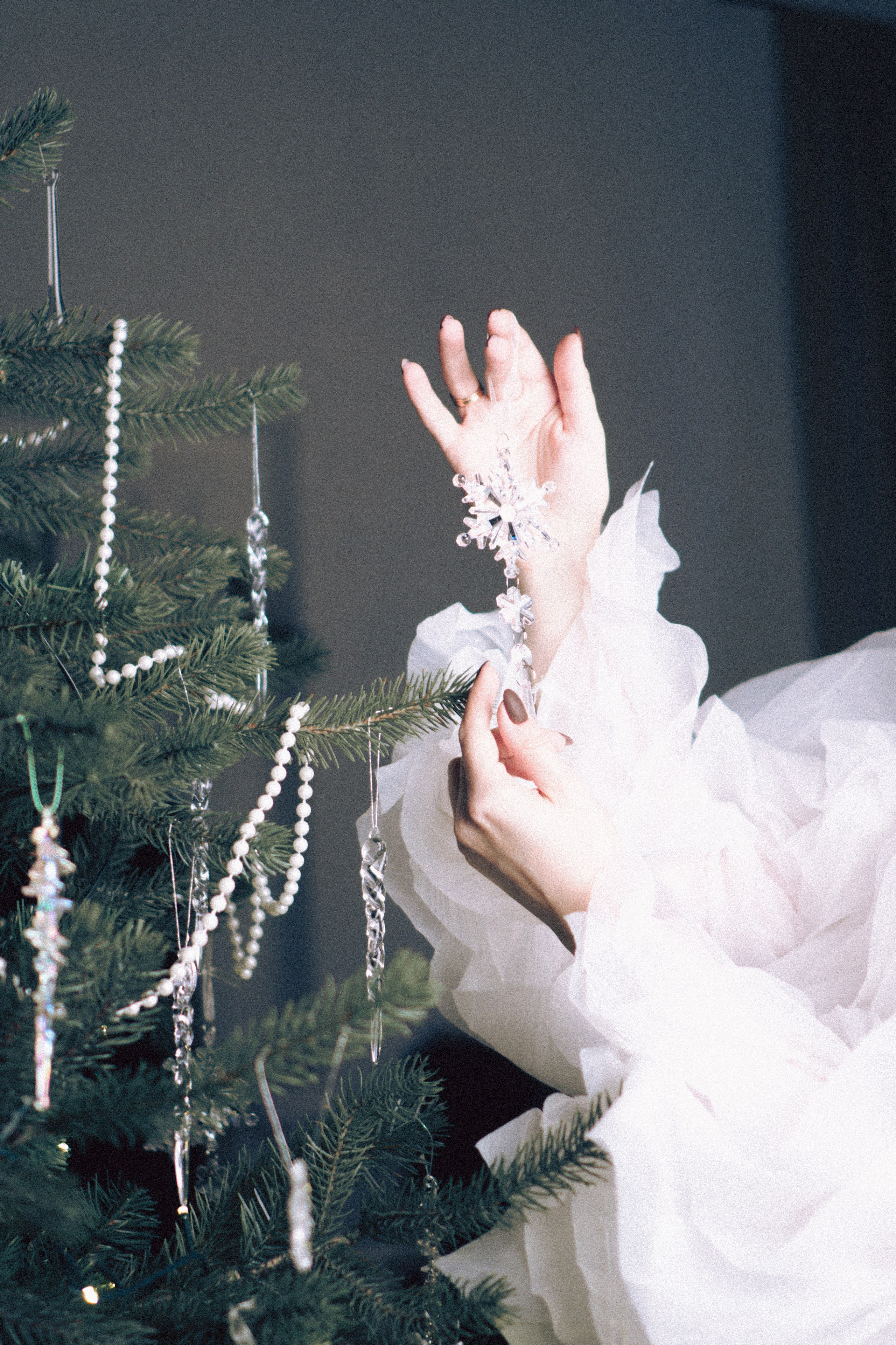 НОВОГОДНЯЯ ФОТОСЕСИИЯ В СТУДИИ ДЛЯ ДЕВУШКИ И ПРОГУЛКА ПО ЧЕРНЫШЕВСКОЙ. Профессиональный фотограф, Санкт-Петербург — Виктория Богомолова