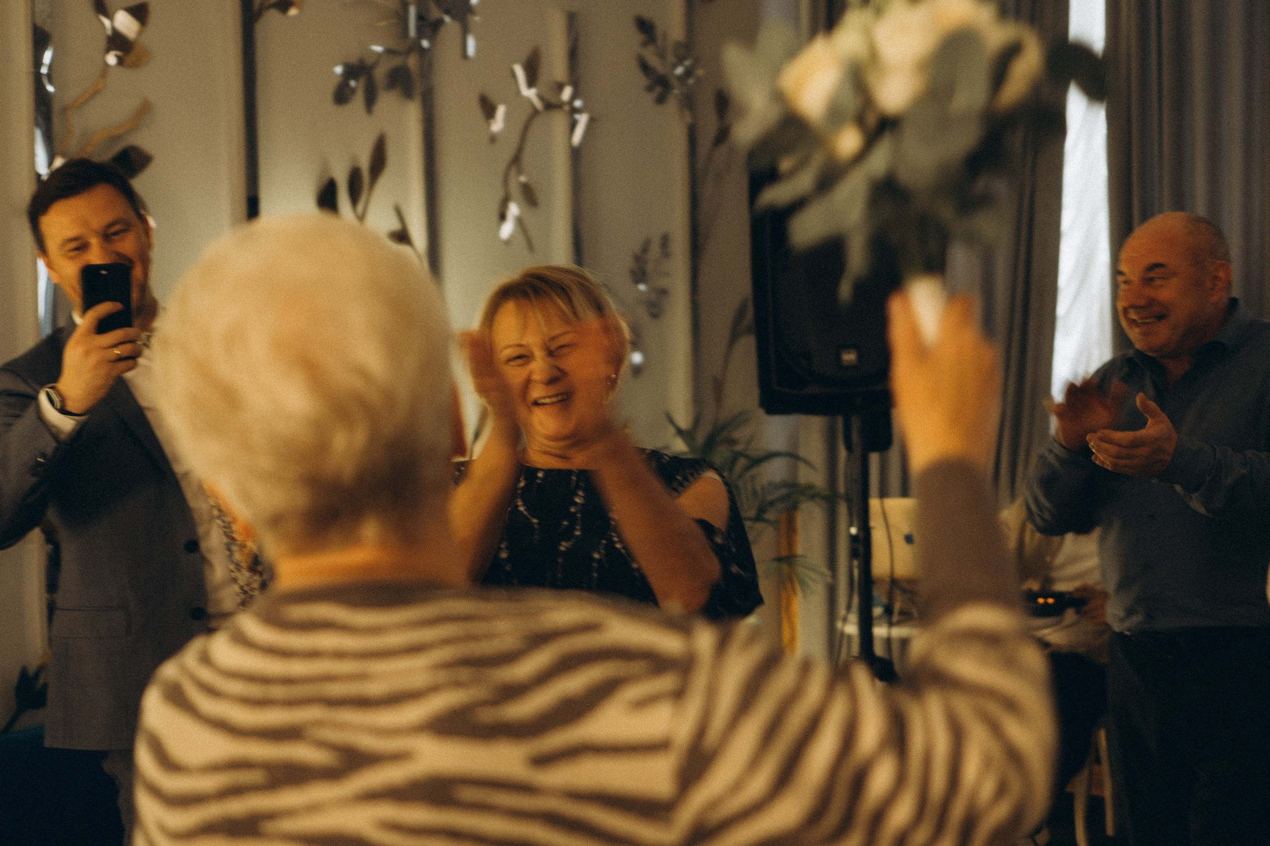 СЬЕМКА РЕПОРТАЖ В ЗАГСЕ (2 ДВОРЕЦ). Профессиональный фотограф, Санкт-Петербург — Виктория Богомолова