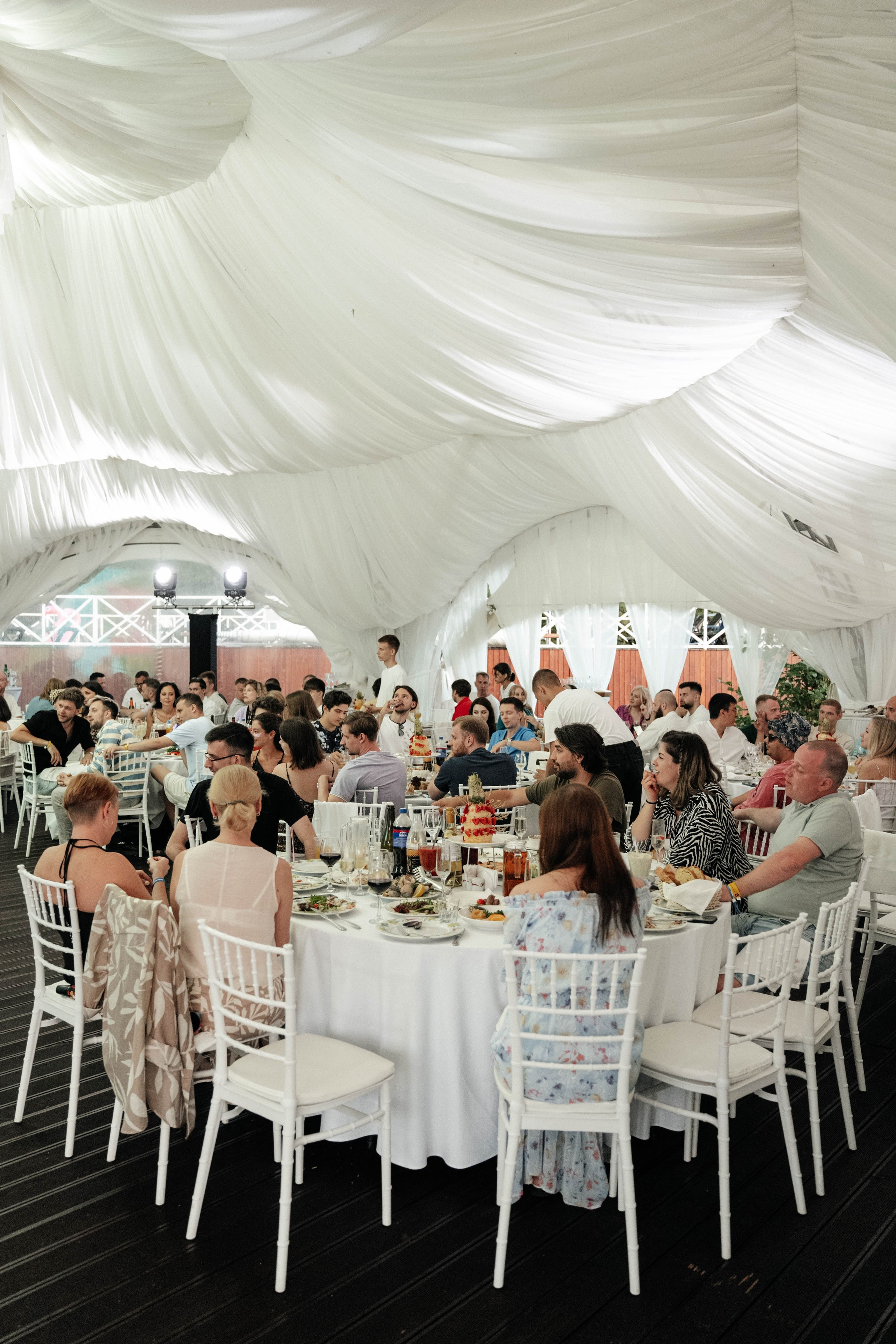 Бери заряд. Свадебный фотограф Москва Александра Аверкова