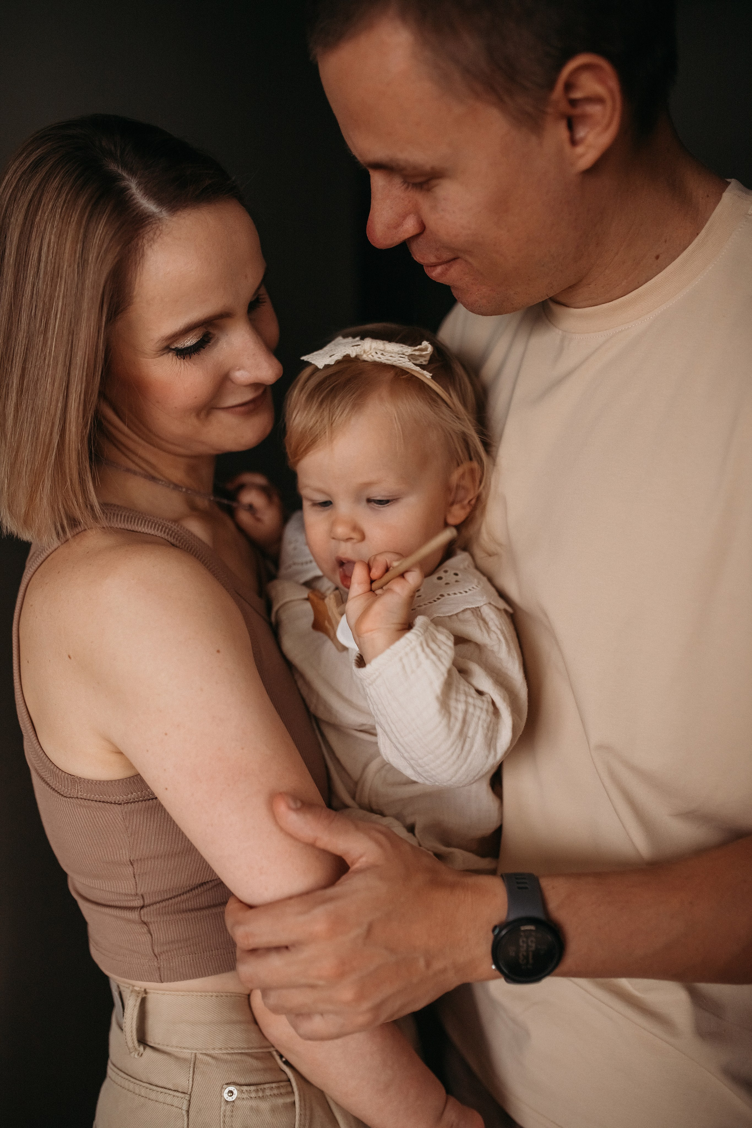 Ксюша (домашняя история). Семейный и детский фотограф Минск, Беларусь