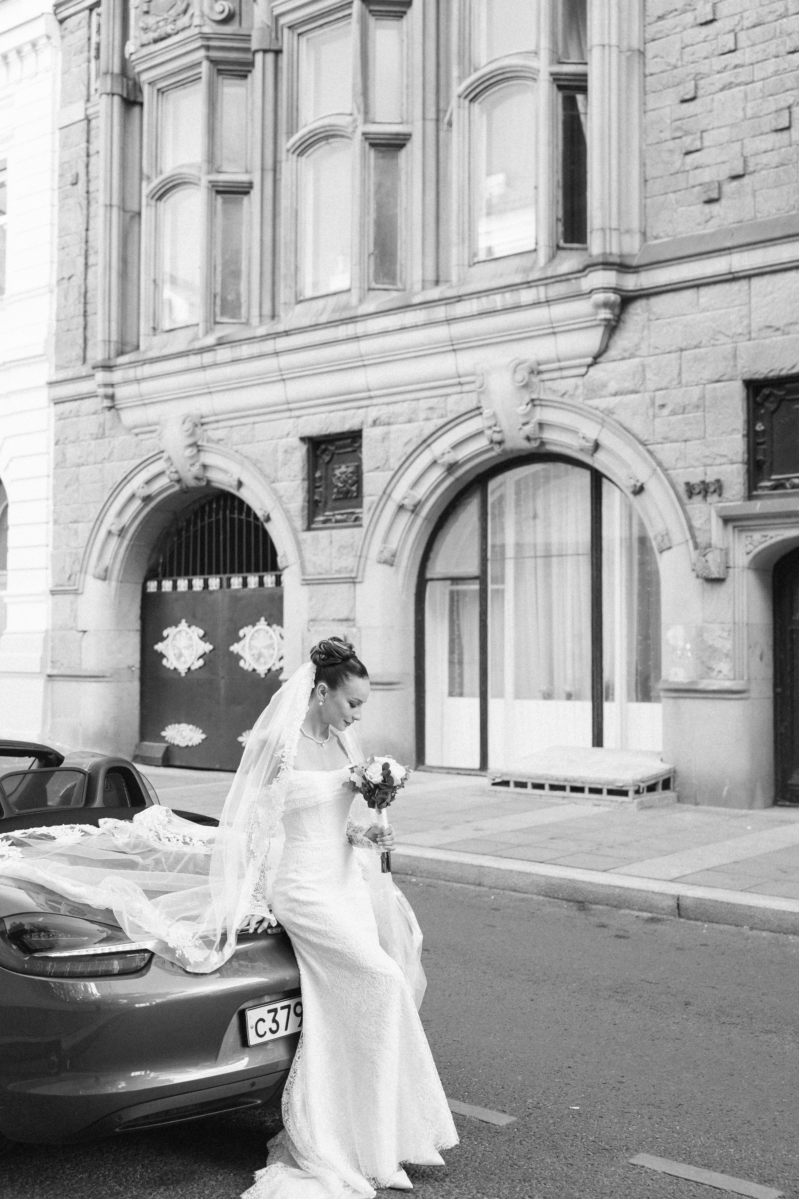 Стильная свадебная фотосессия. Свадебный фотограф в Москве Полина Лелетко