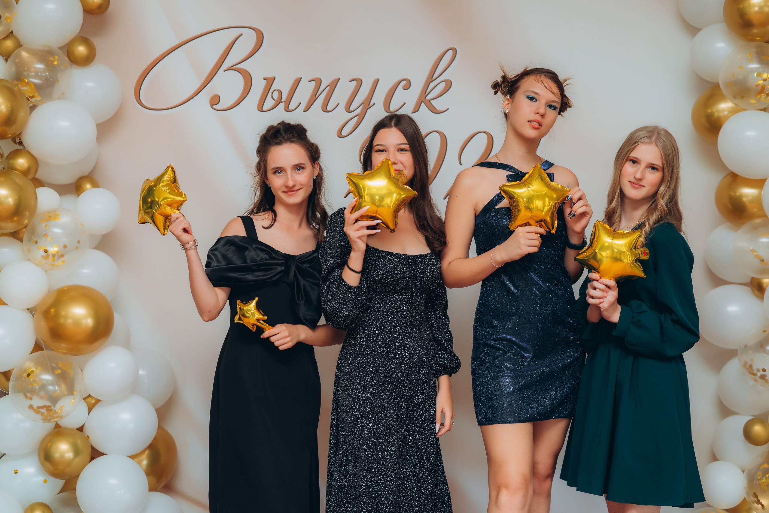 Выпускной 9-11классы. Выпускные книги Анапа Новороссийск Краснодар