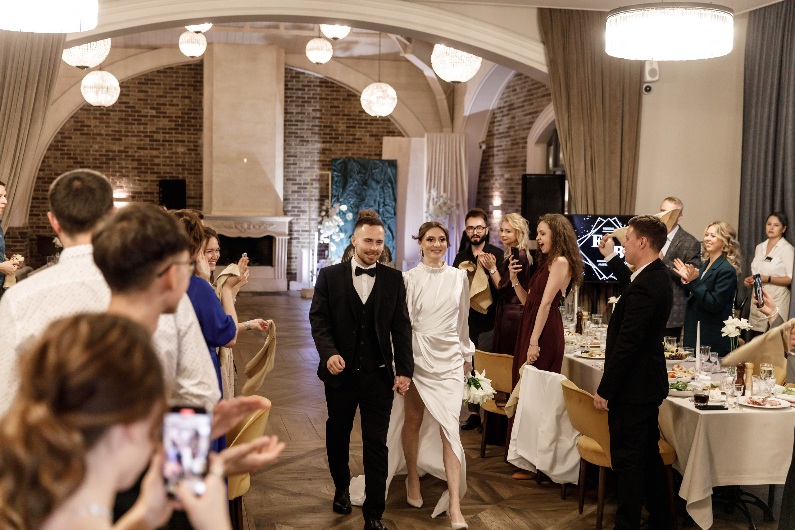 Вика и Егор. Свадебный фотограф Владлена Зарецкая