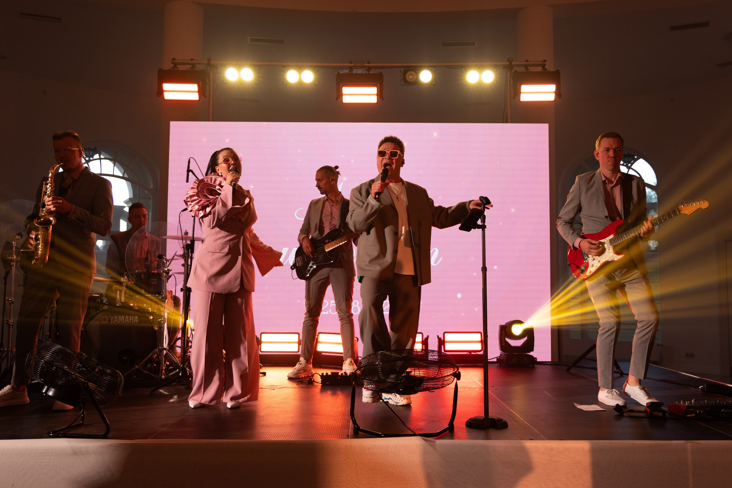 Герберы & звездные гости. Фотограф в Москве Анастасия Курлович