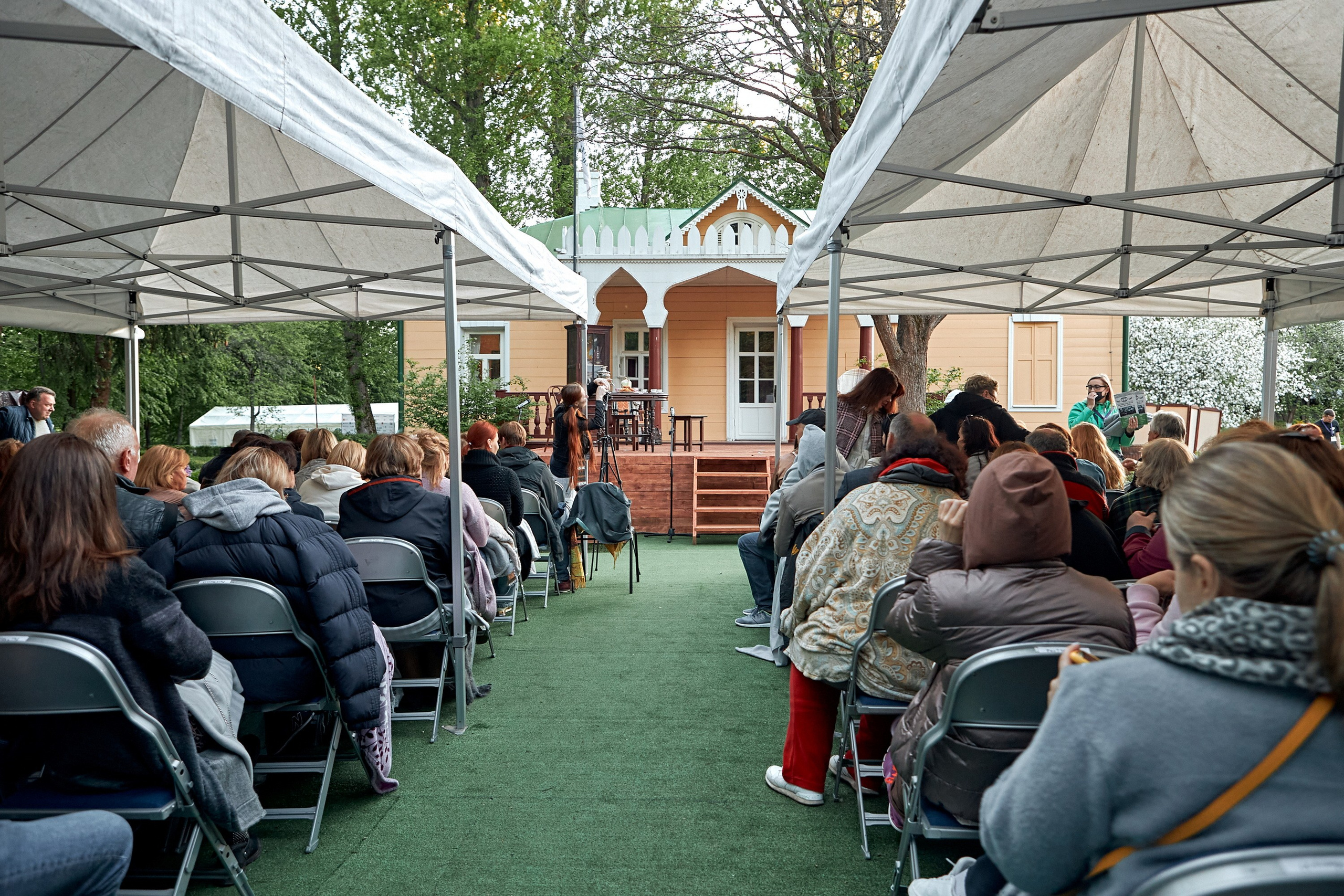 Театральные постановки